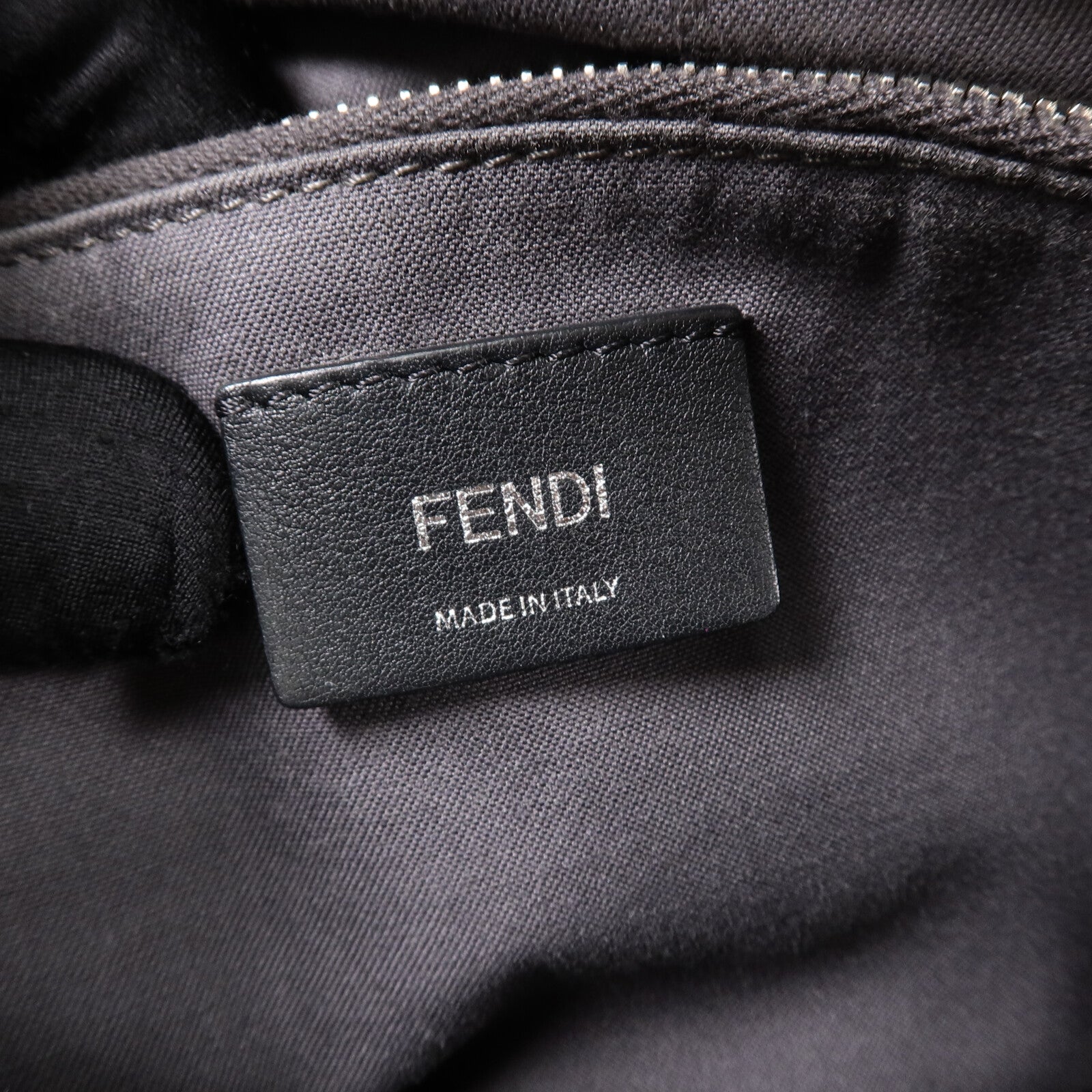 FENDI 牛皮皮革By The Way肩背袋