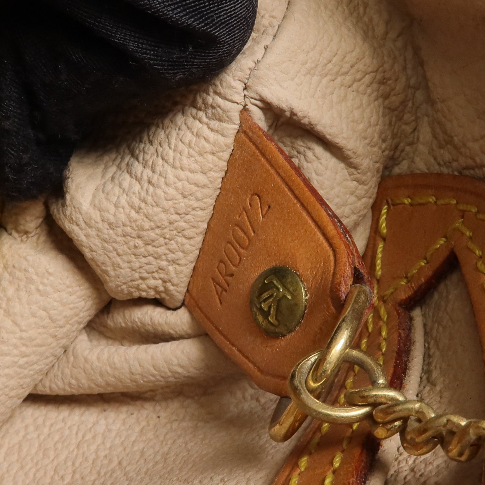 LOUIS VUITTON Monogram Bucket PM金扣手挽袋