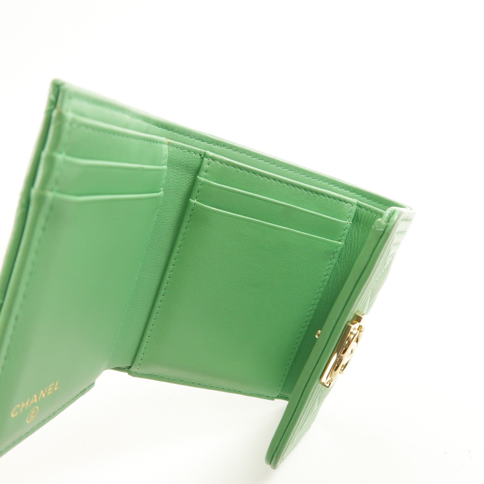 CHANEL 羊皮皮革Boy Fold Wallet金扣錢包
