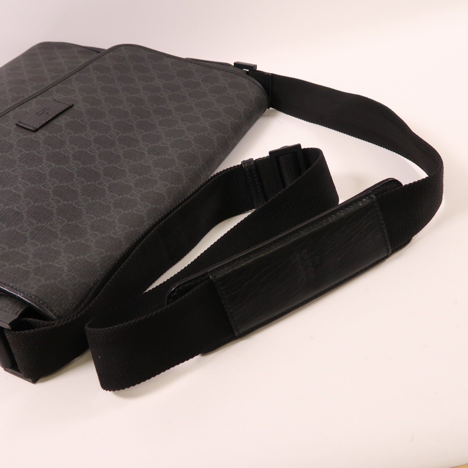 GUCCI 塗層帆布Shoulder Bag肩背袋