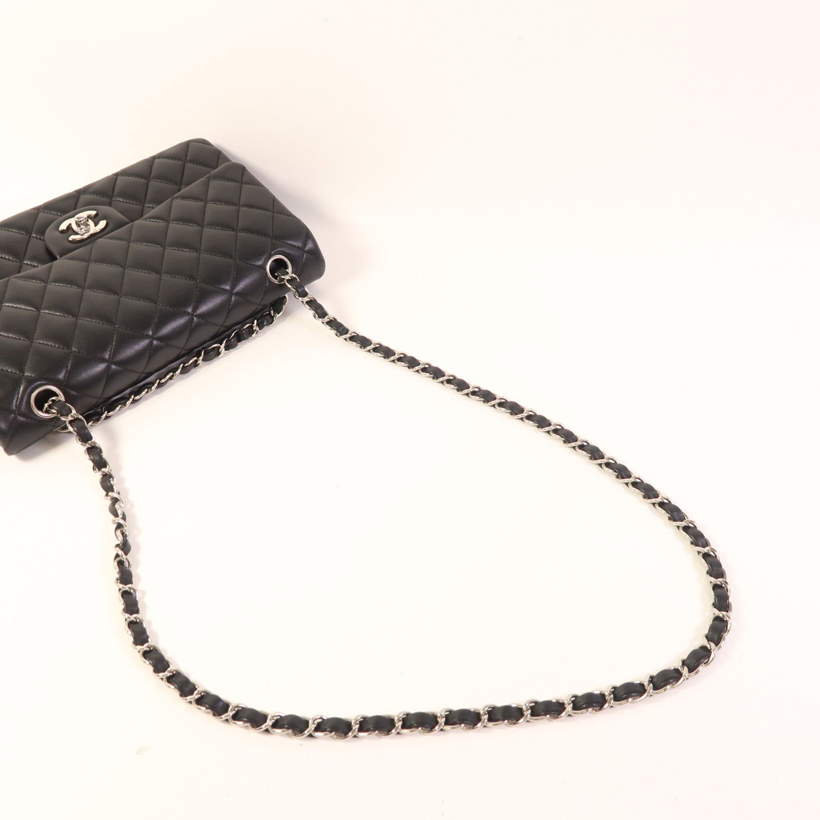 CHANEL 羊皮皮革Classic 25銀扣鏈帶肩背袋