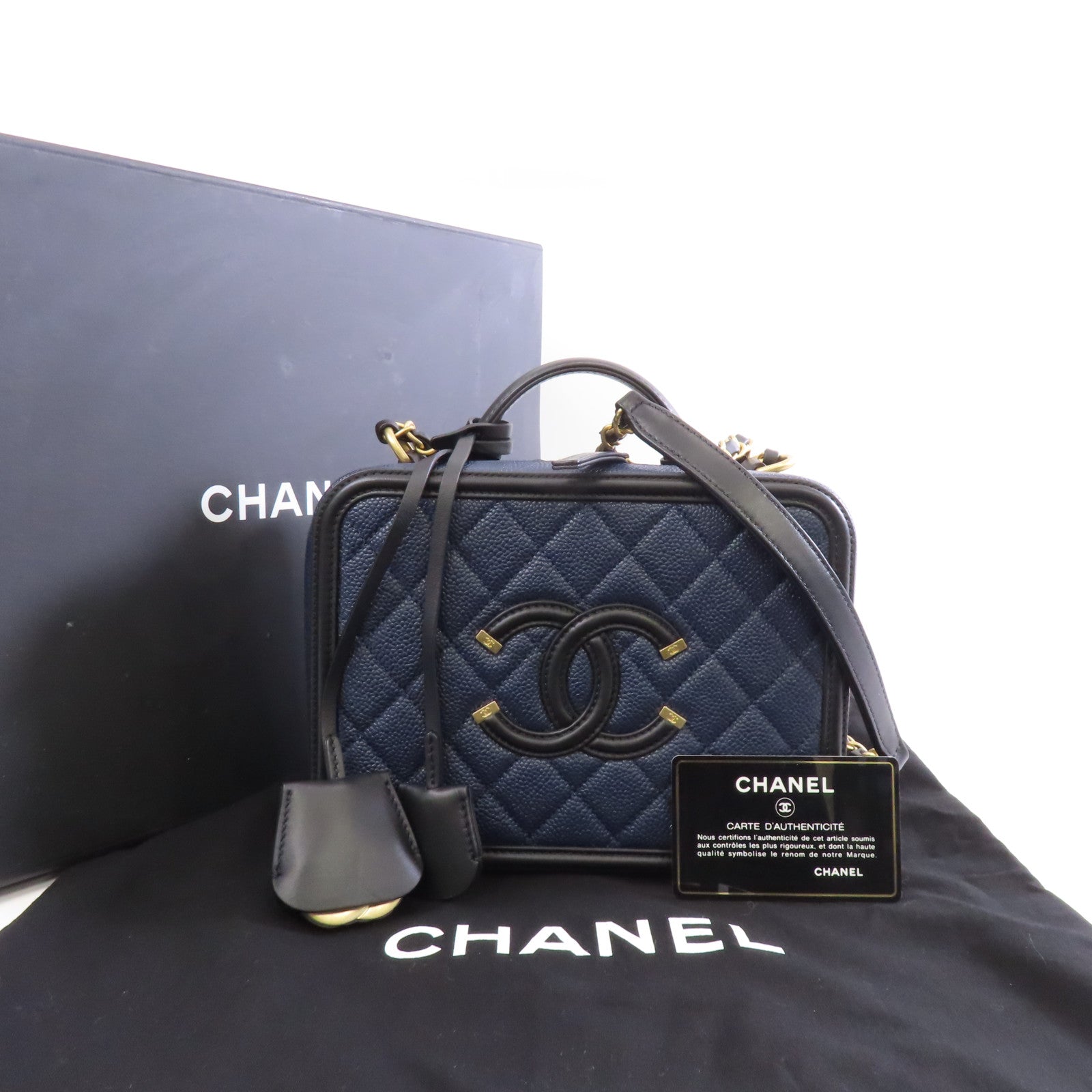 CHANEL Caviar皮革Vanity Case金扣手挽肩背兩用袋藍色