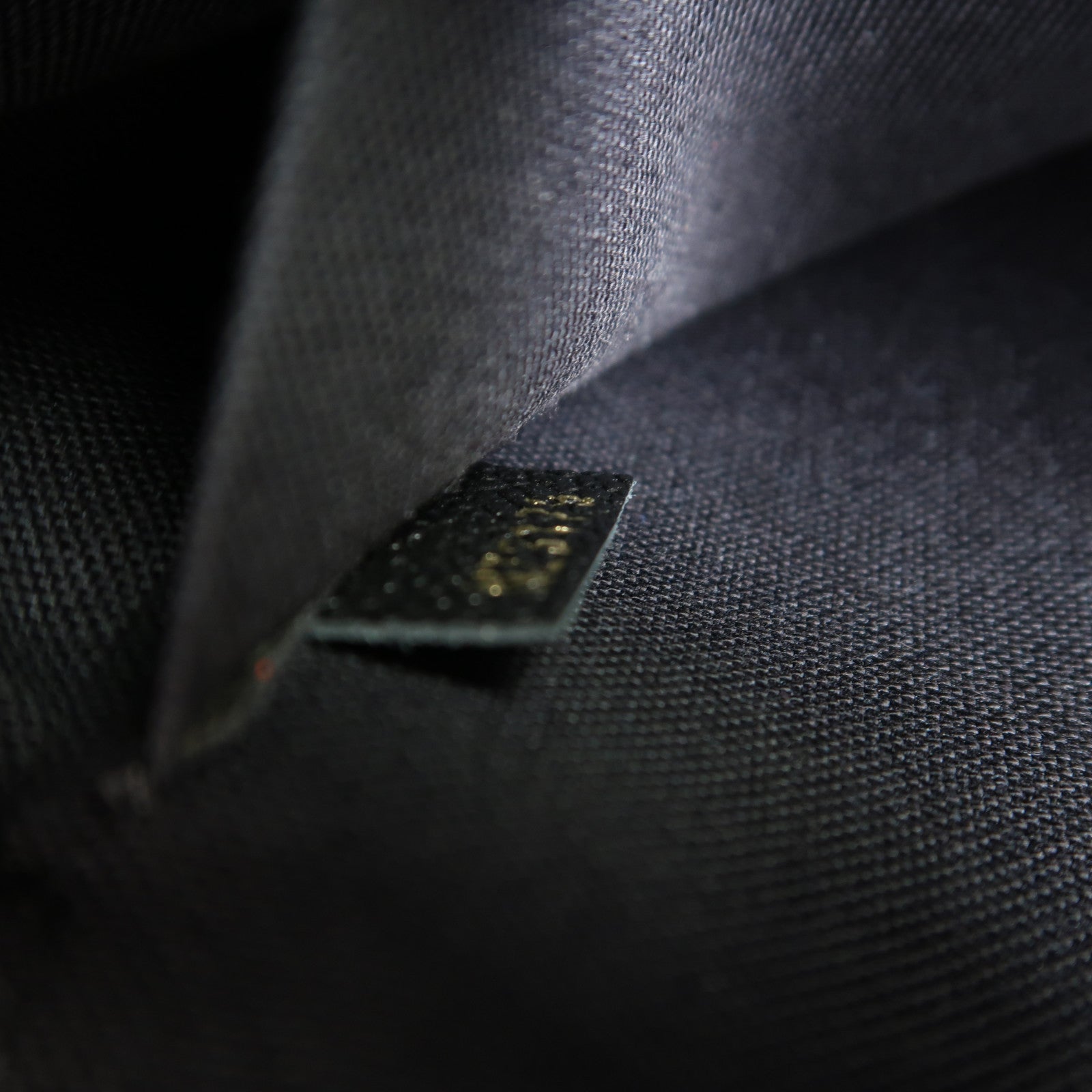 LOUIS VUITTON Monogram Empreinte Felicie Pochette 金扣鏈帶肩背袋