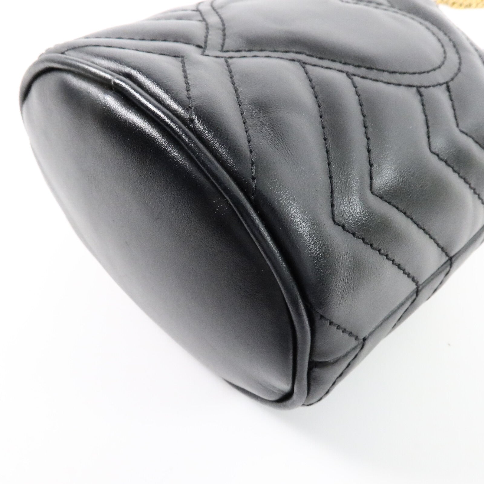 GUCCI 牛皮皮革GG Marmont Mini Bucket Bag鏈帶肩背袋