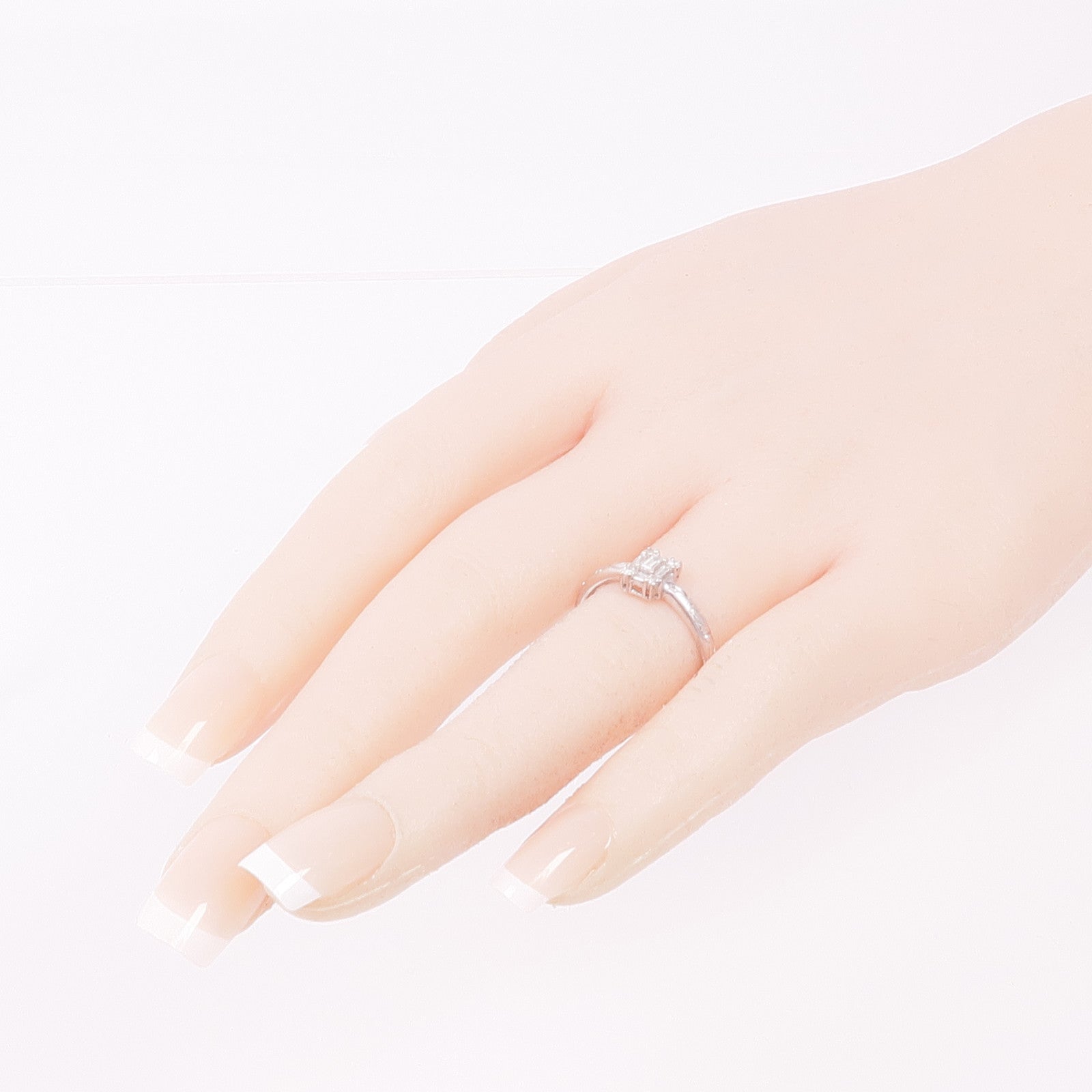 JEWELRY 【激減優惠】18K白金Diamond Ring鑽石戒指US#7.5