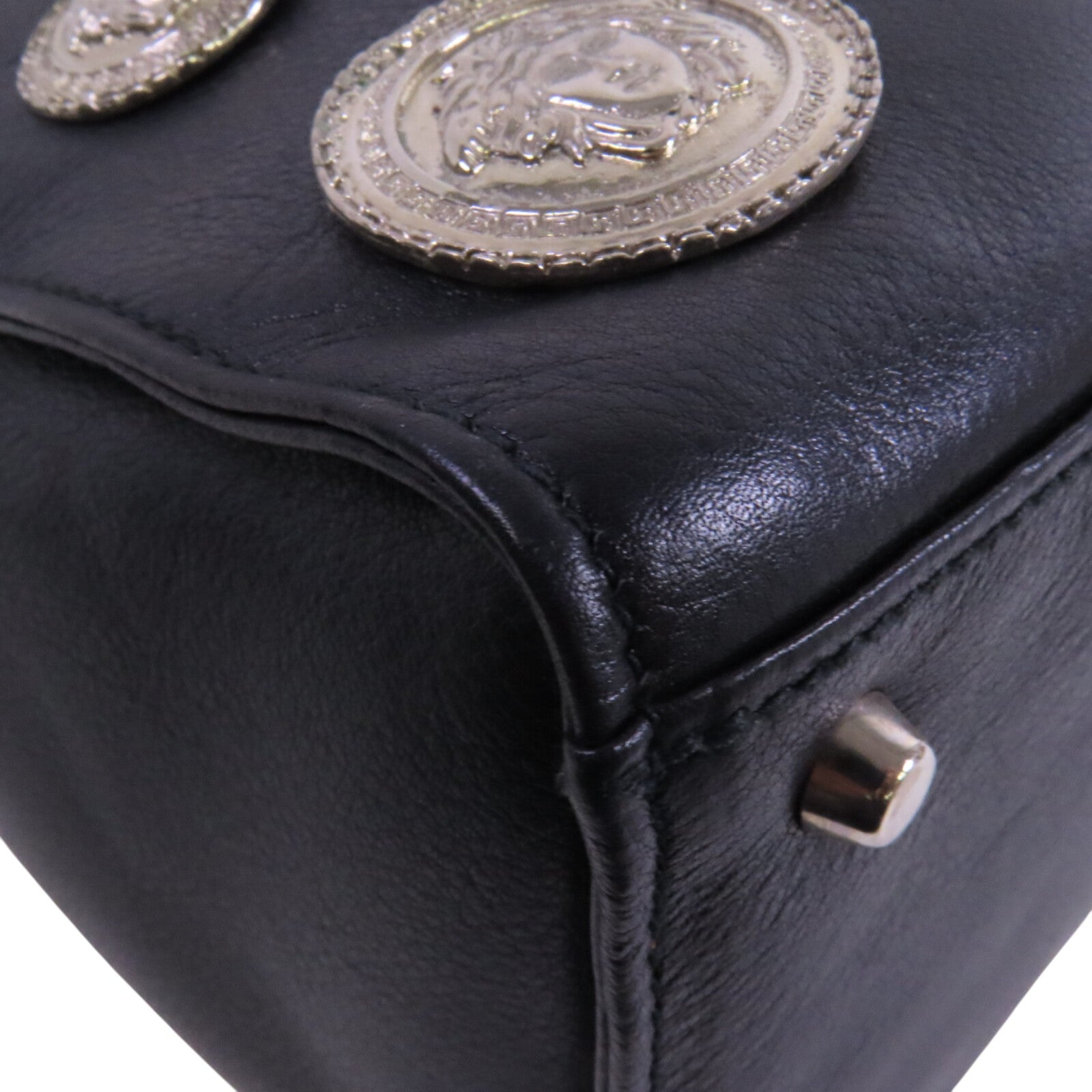 VERSACE 牛皮皮革Shoulder Bag銀扣肩背袋