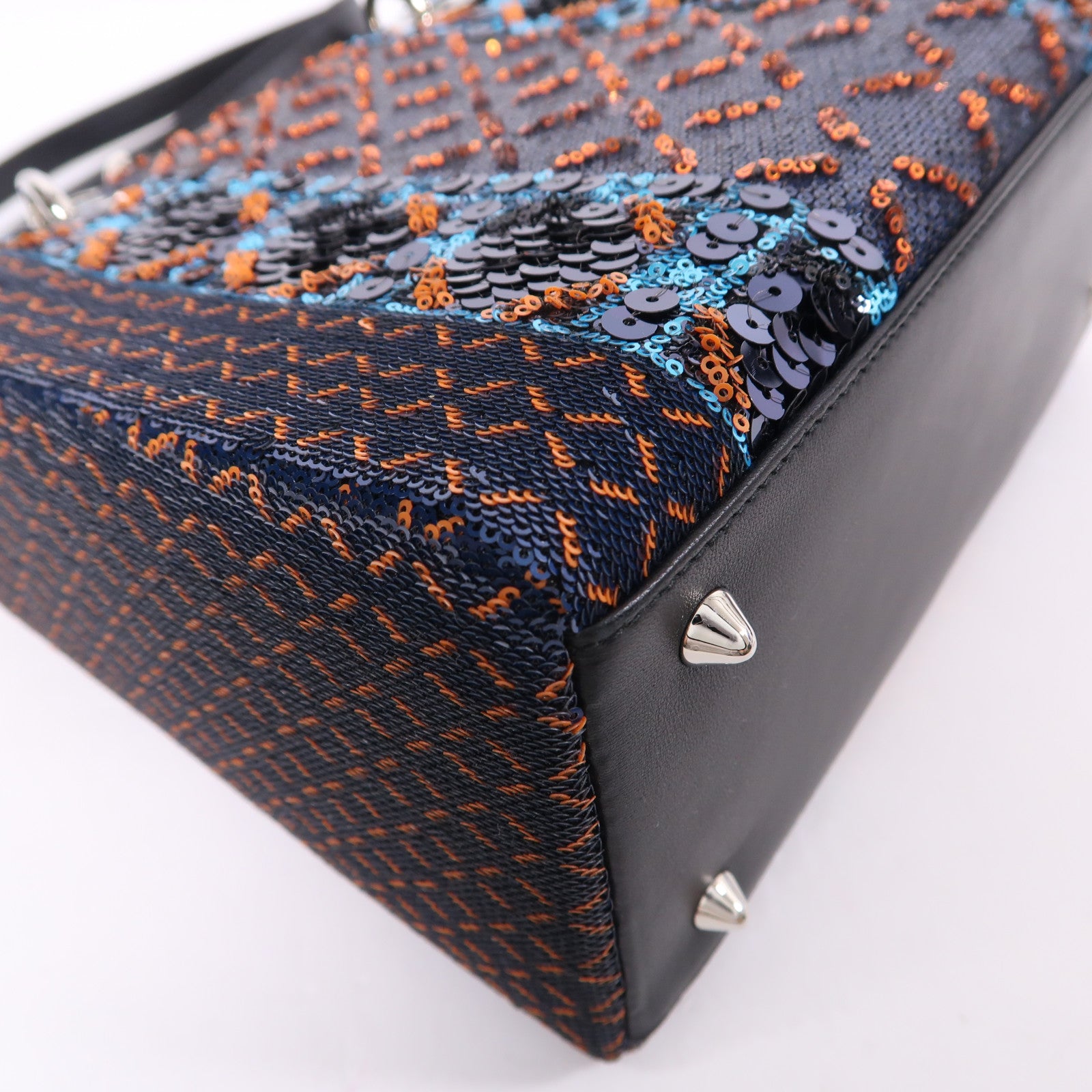 Dior 珠片/羊皮皮革Lady Dior Medium銀扣手挽肩背兩用袋