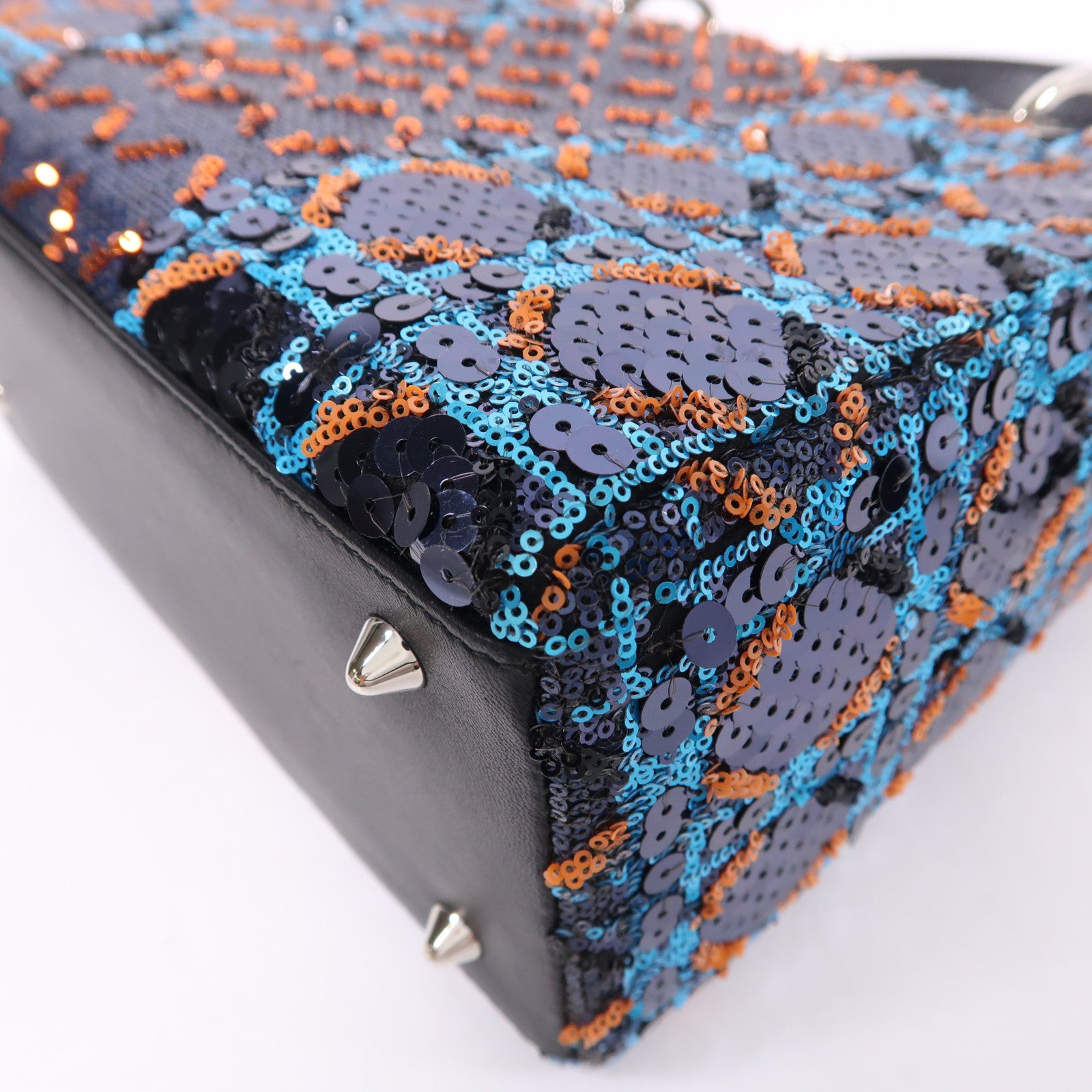 Dior 珠片/羊皮皮革Lady Dior Medium銀扣手挽肩背兩用袋