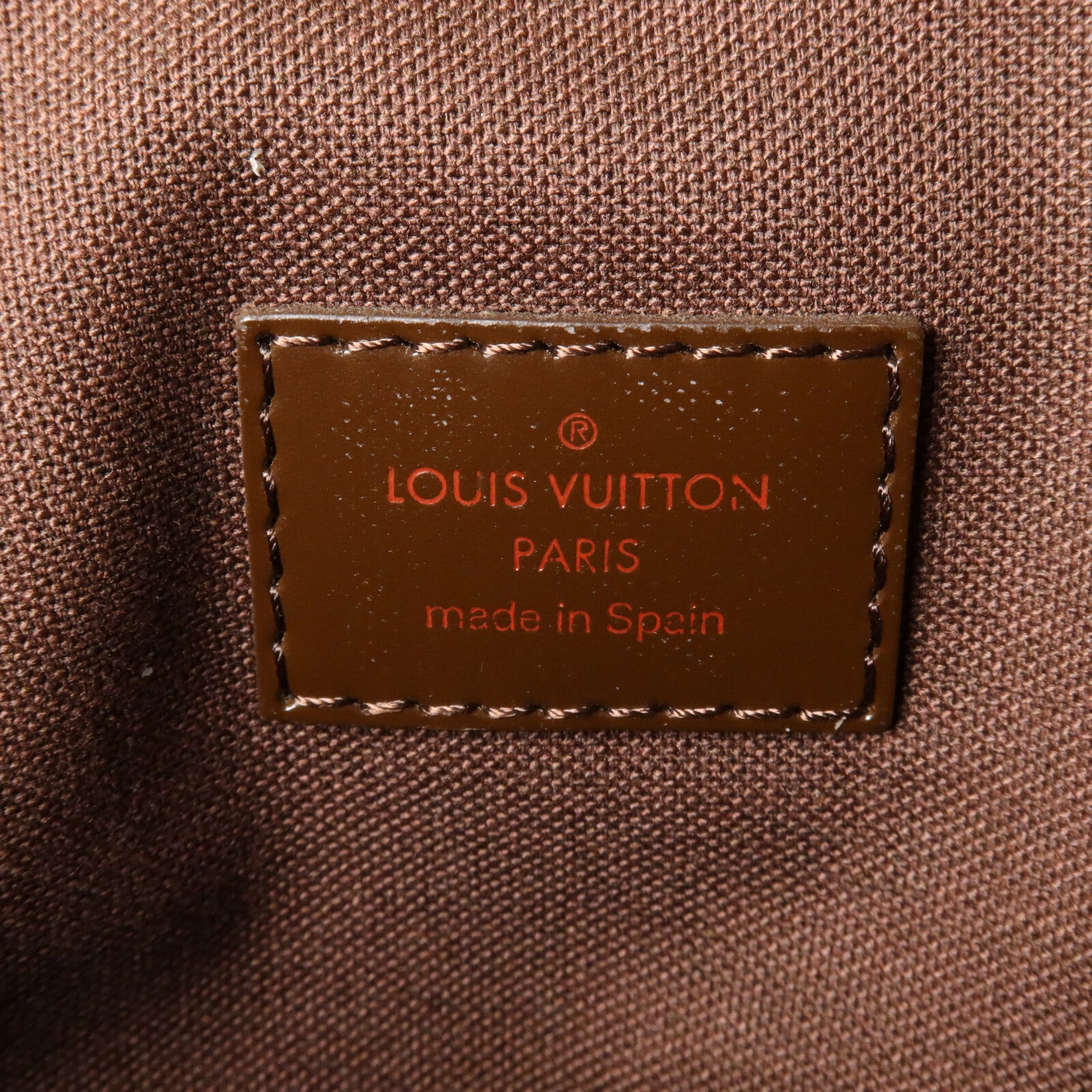 LOUIS VUITTON Damier Beaubourg肩背袋