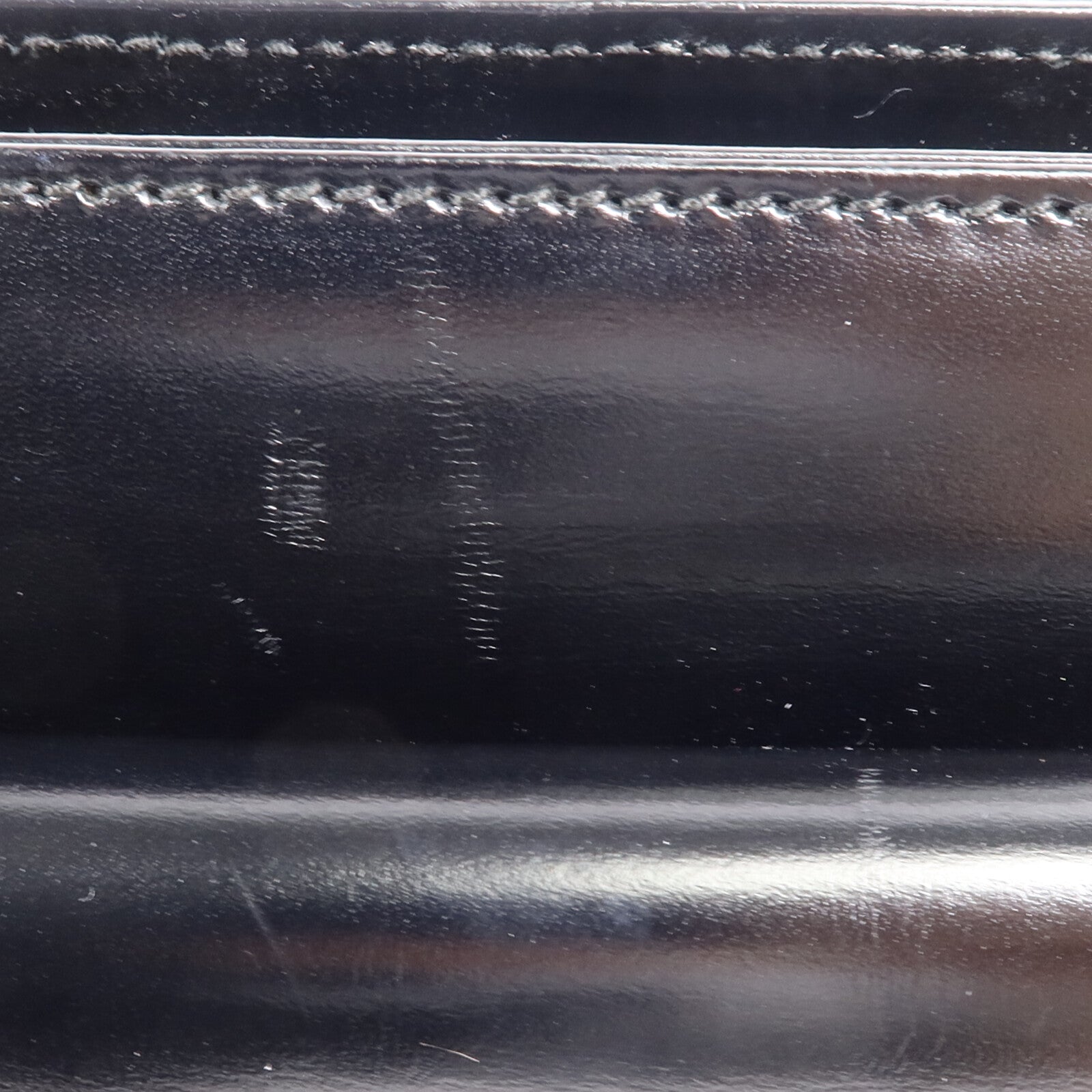 GUCCI 牛皮皮革Vintage Shoulder Bag銀扣肩背袋