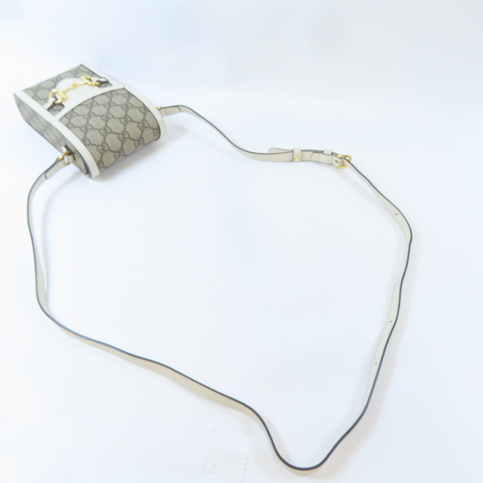 GUCCI 塗層帆布Horsebit 1955 Mini Bag金扣肩背袋啡色/白色