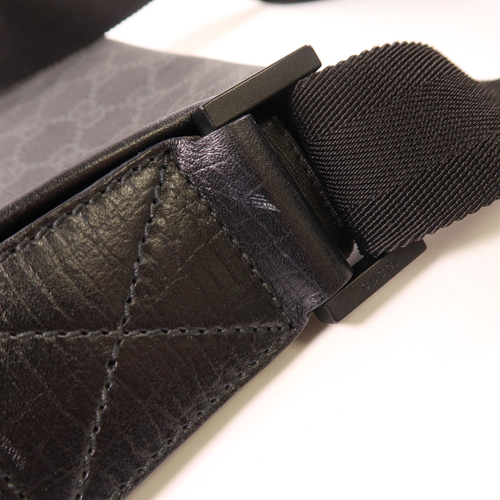 GUCCI 塗層帆布Shoulder Bag肩背袋