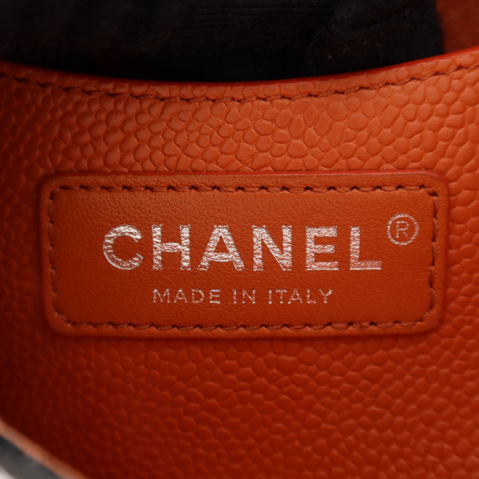 CHANEL 牛皮皮革Shoulder Bag銀扣肩背袋