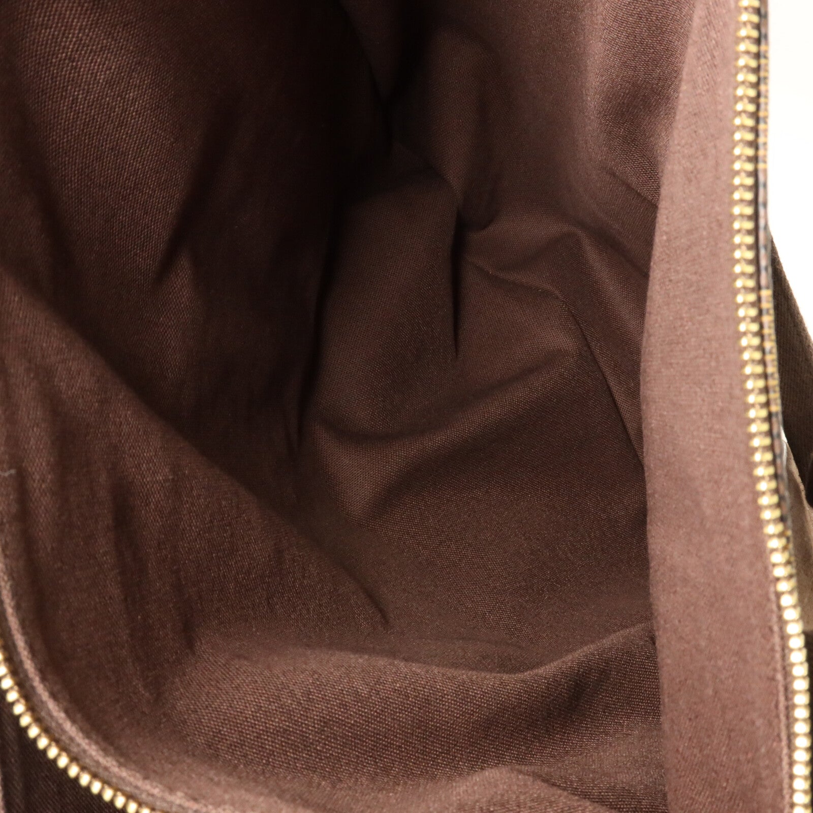 LOUIS VUITTON Damier Beaubourg肩背袋