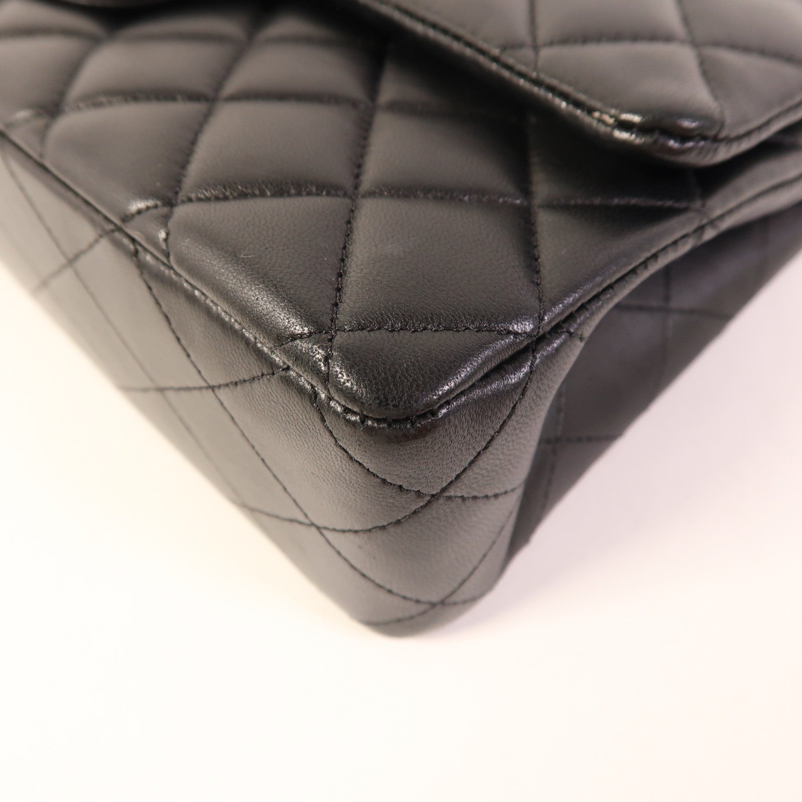 CHANEL 羊皮皮革Classic 25銀扣鏈帶肩背袋