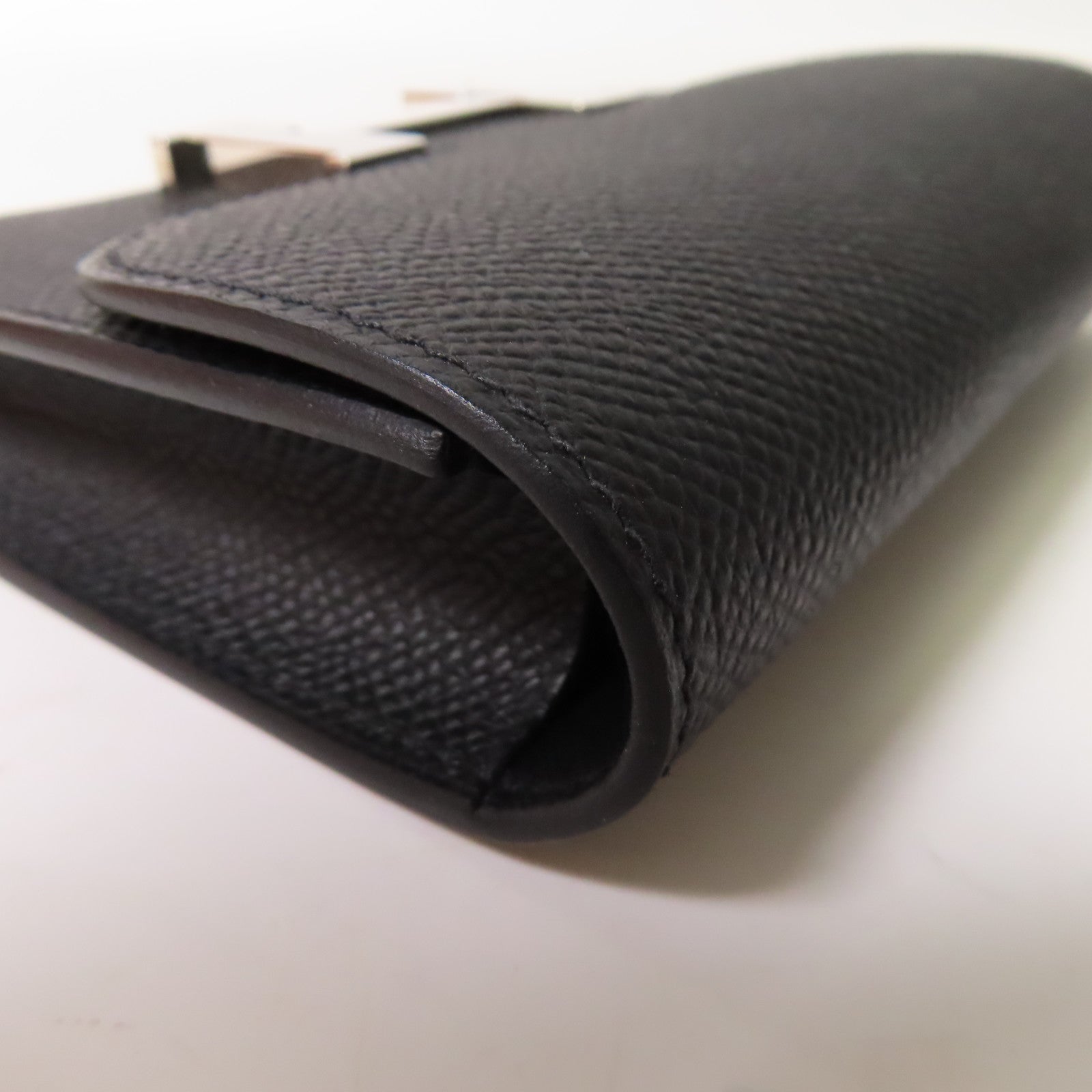 HERMES Epsom皮革Constance Slim銀扣錢包黑色