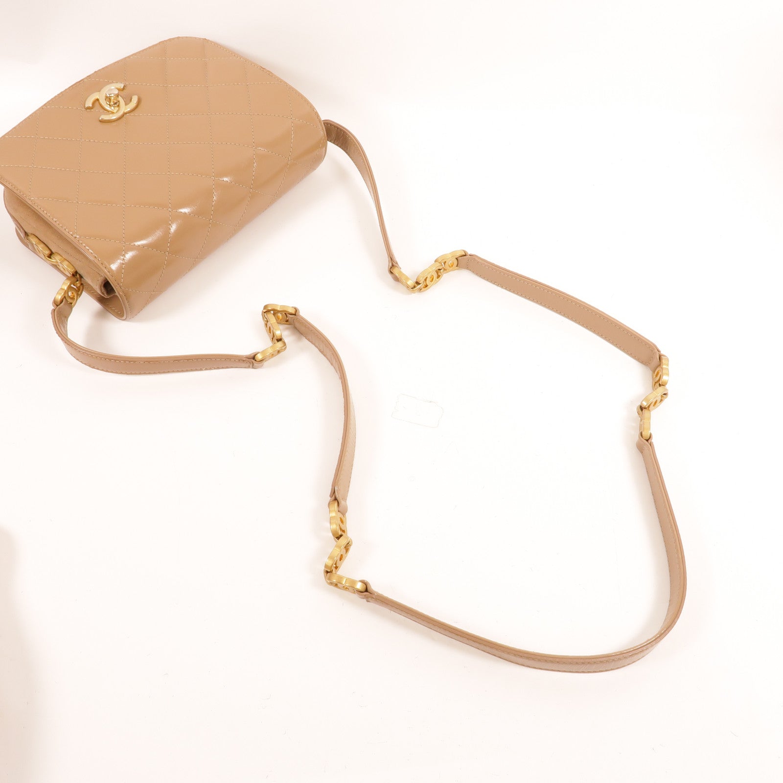 CHANEL 漆皮皮革Mini Messenger Bag肩背袋