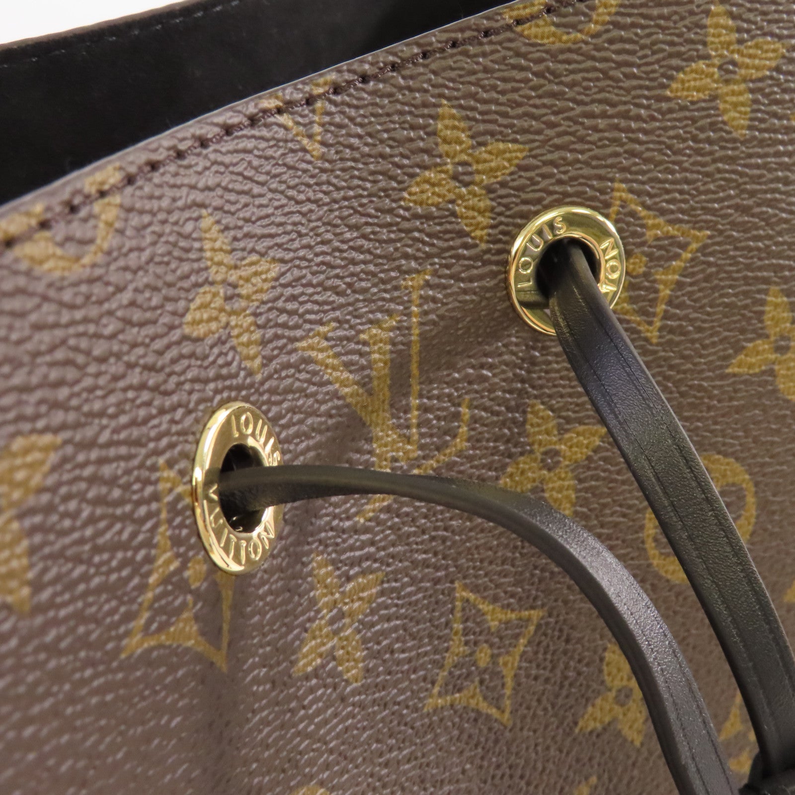 LOUIS VUITTON Monogram NeoNoe MM Shoulder Bag金扣肩背袋啡色