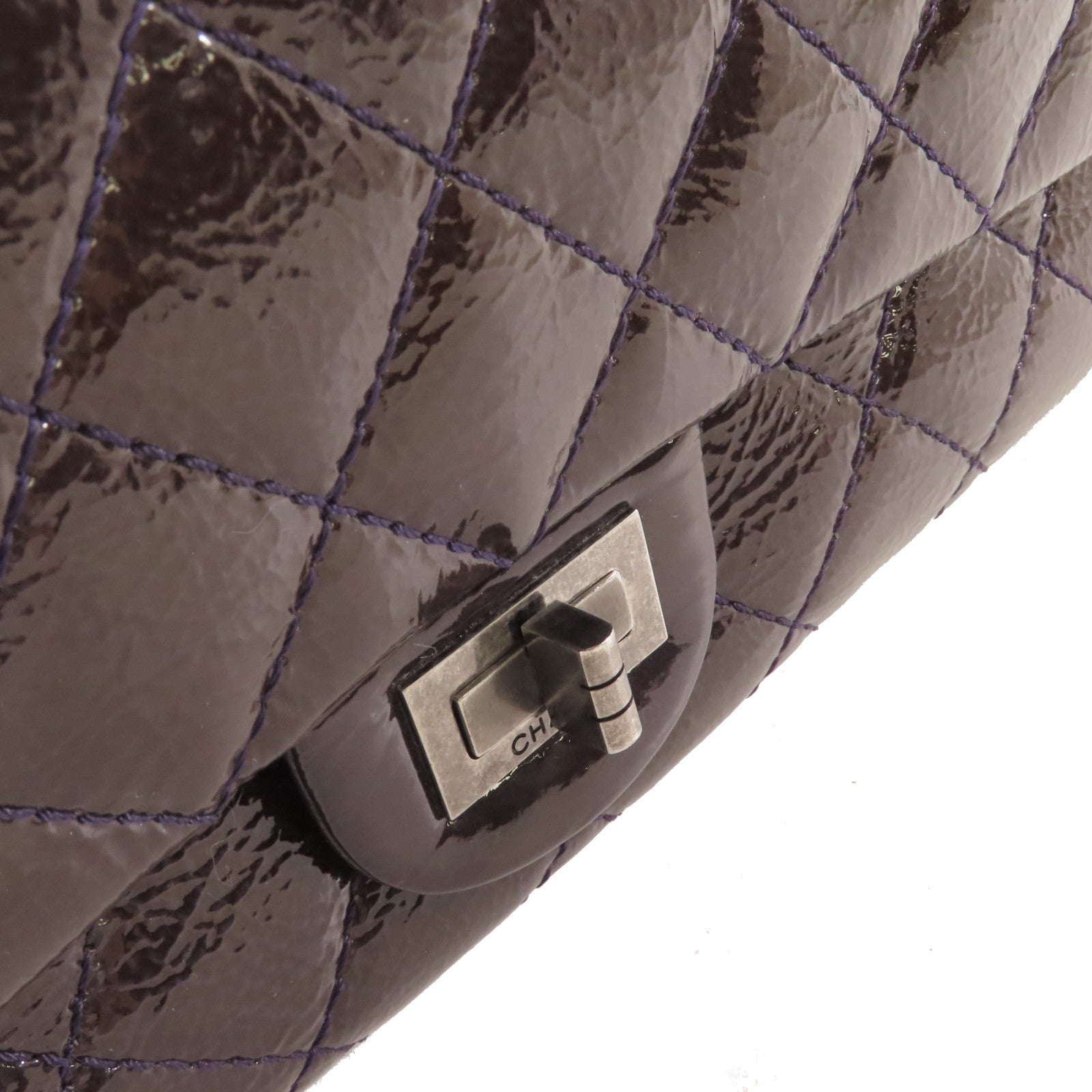 CHANEL 【激減優惠】菱格漆皮皮革2.55 Chain Shoulder Bag銀扣鏈帶肩背袋紫色