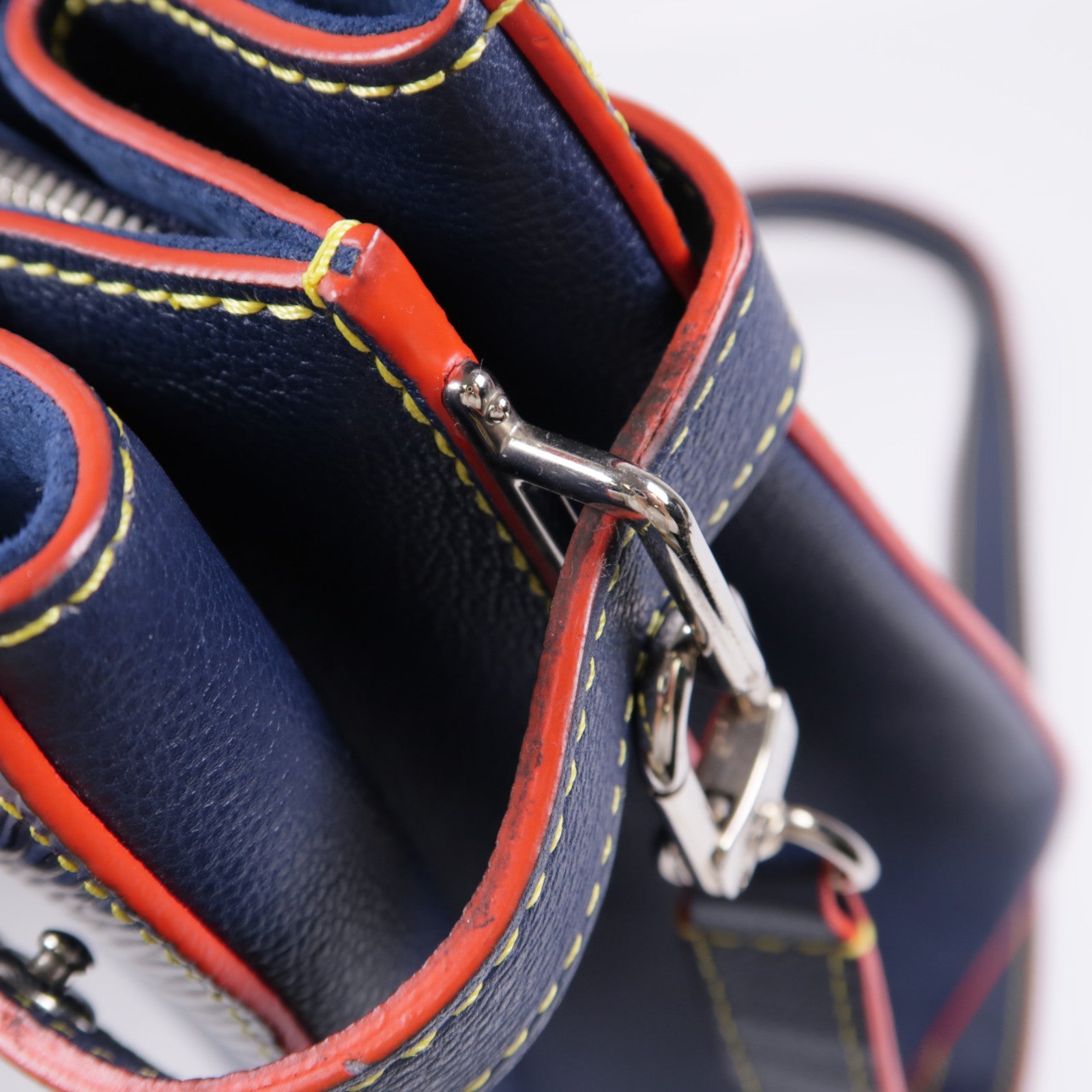 LOUIS VUITTON LV SHW Twist Tote Bag 2way Shoulder Hand Bag Epi M54980 Navy