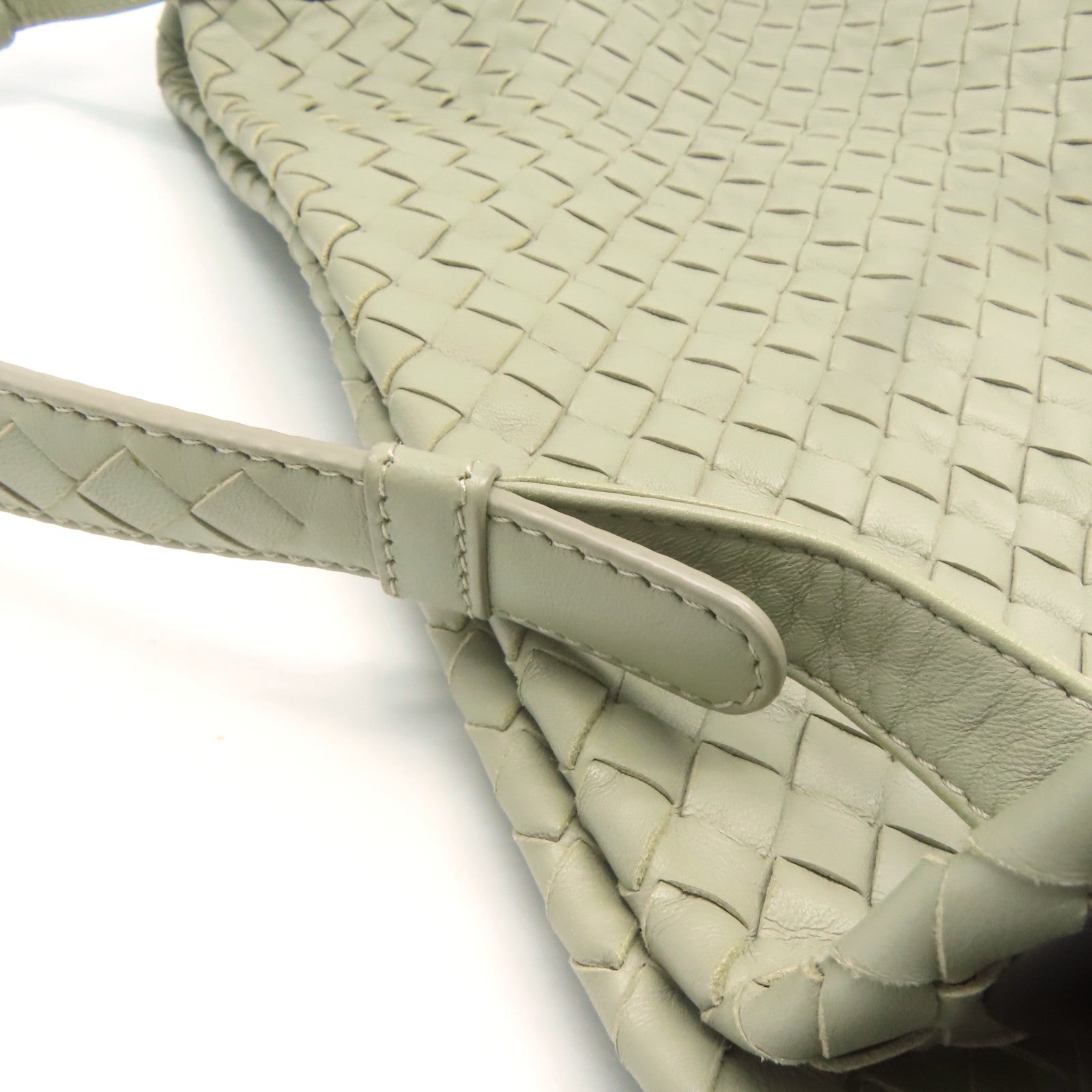 BOTTEGA VENETA 【激減優惠】織紋皮革Shoulder Bag肩背袋灰綠色