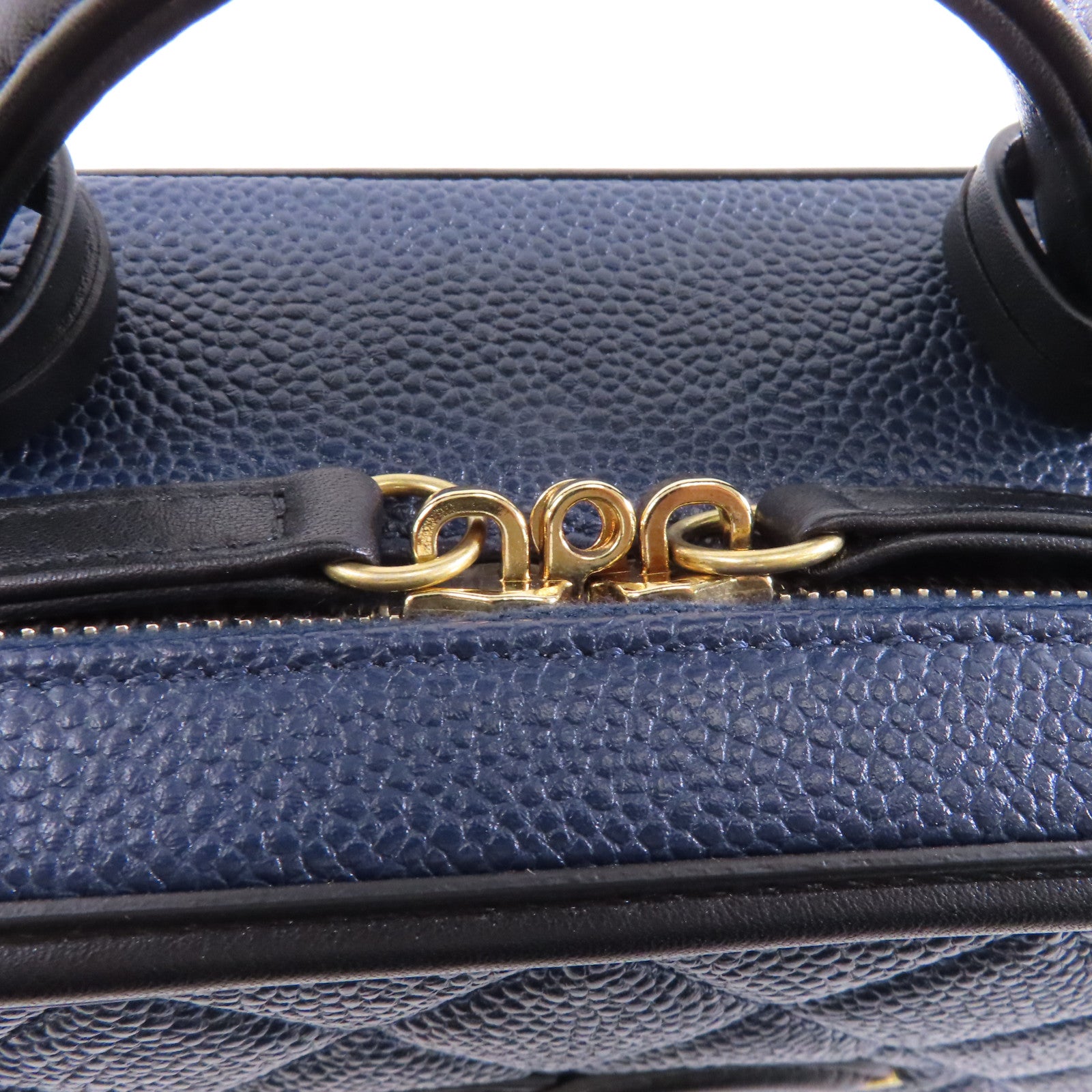 CHANEL Caviar皮革Vanity Case金扣手挽肩背兩用袋藍色
