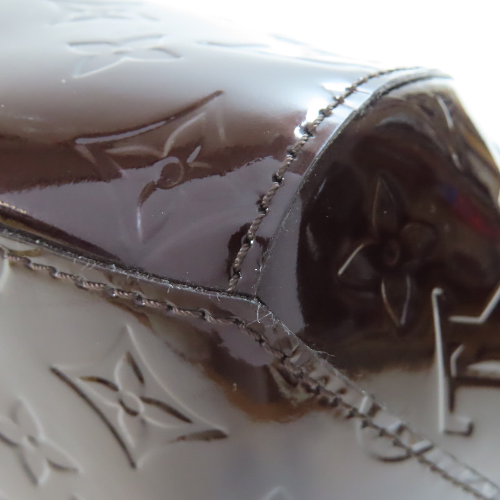 LOUIS VUITTON Monogram Vernis Sherwood PM金扣手挽袋酒紅色