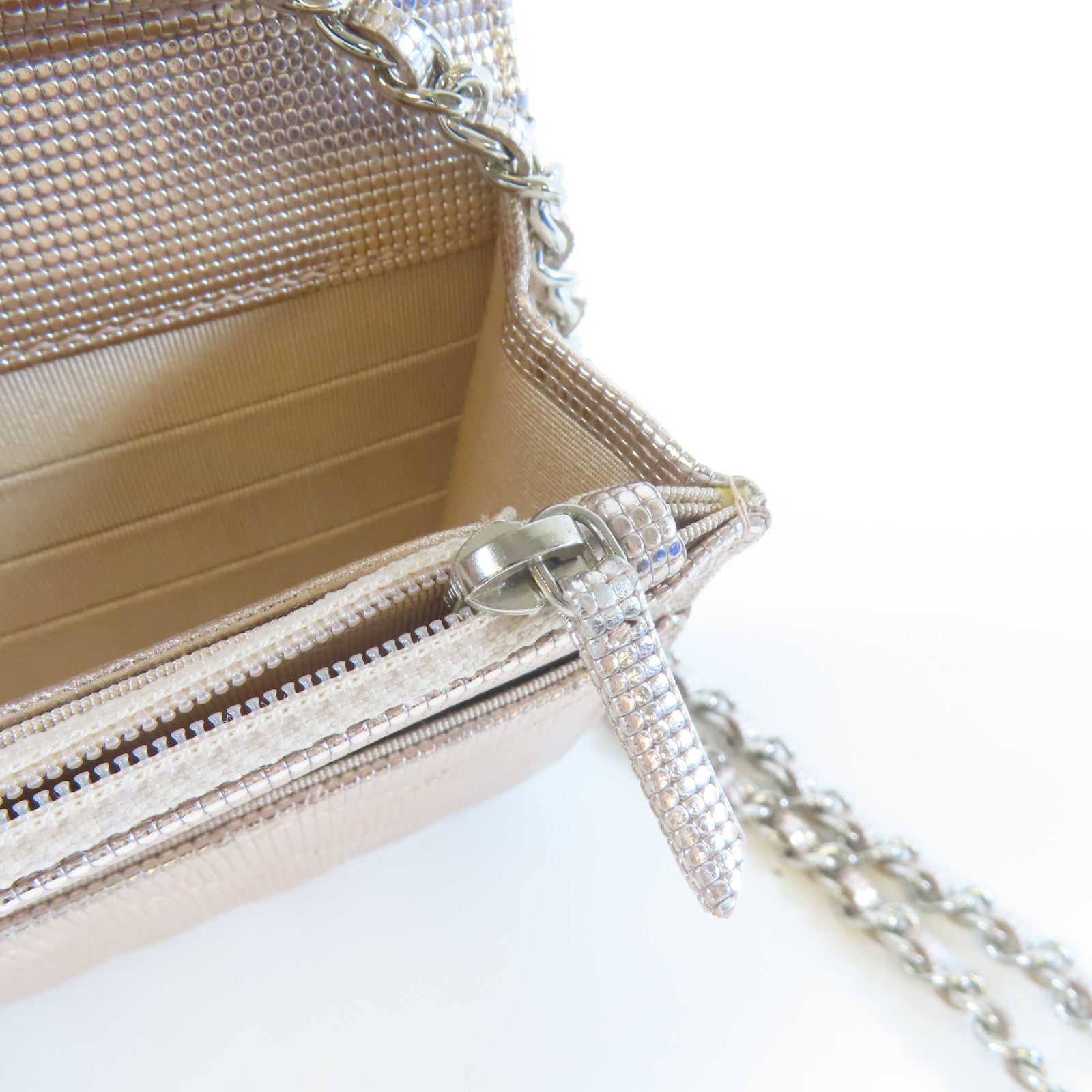 CHANEL 菱格皮革Wallet On Chain銀扣鏈帶肩背袋粉紅色