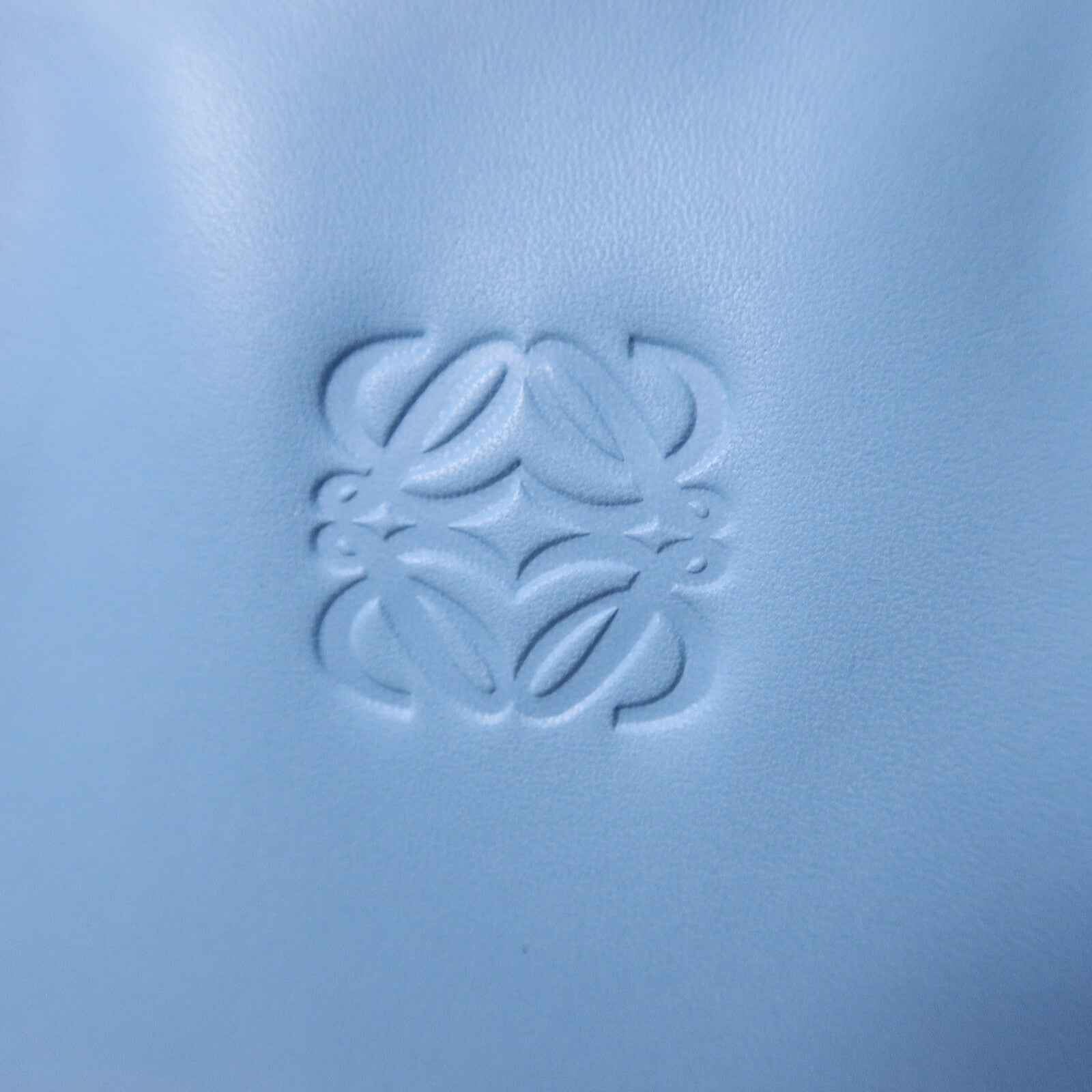 LOEWE 牛皮皮革Amazona手挽袋