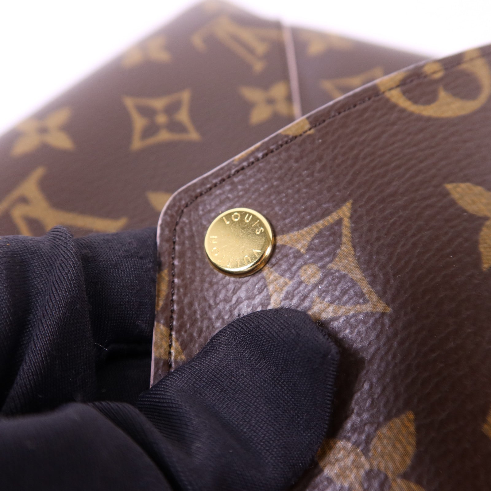LOUIS VUITTON Monogram Kirigami Pochette金扣小袋