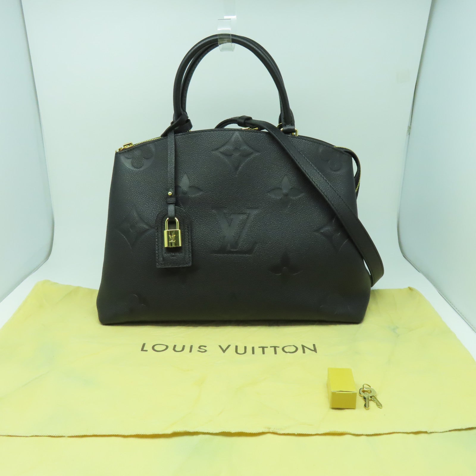 LOUIS VUITTON 【清倉大減價】Monogram Empreinte Grand Palais金扣手挽肩背兩用袋黑色