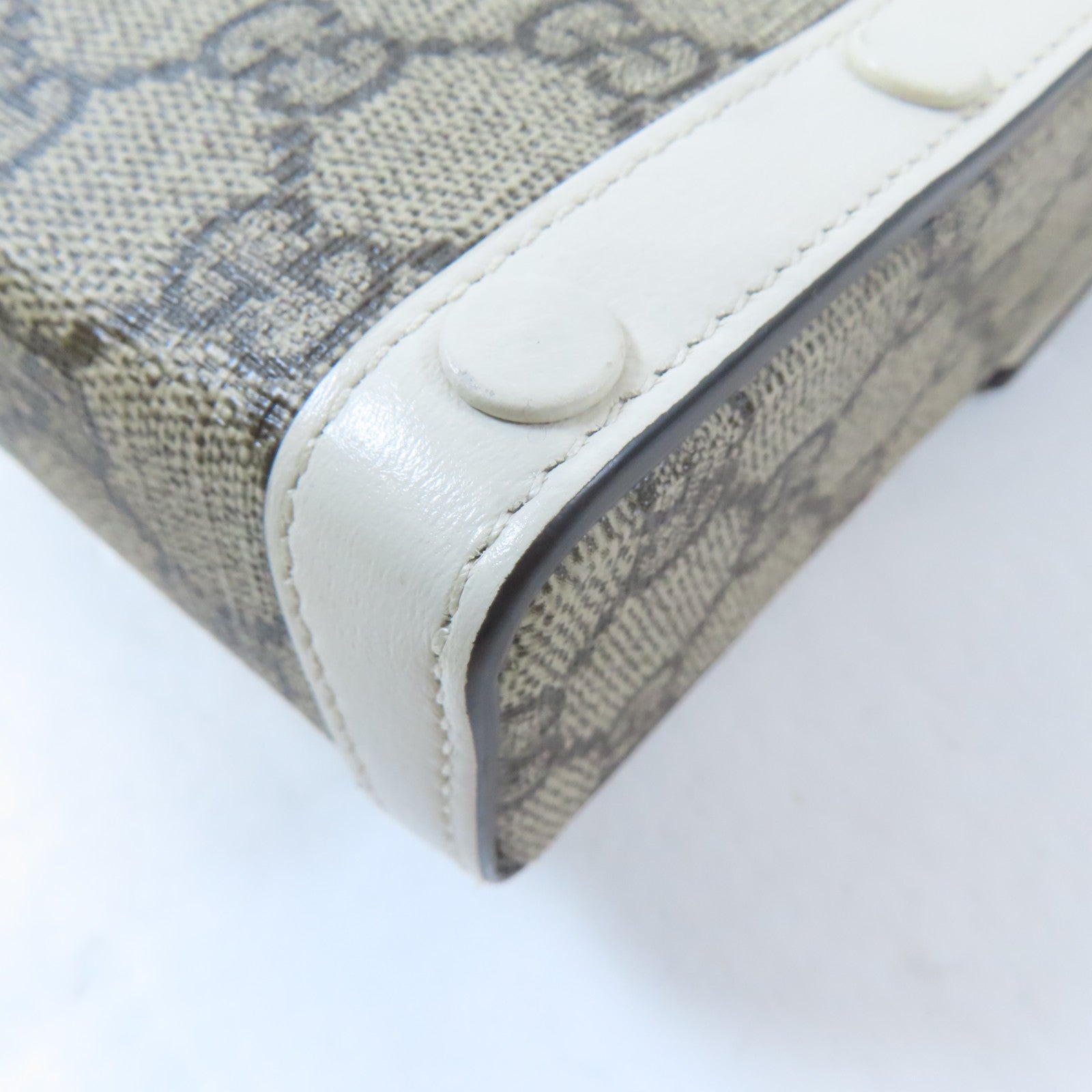 GUCCI 塗層帆布Horsebit 1955 Mini Bag金扣肩背袋啡色/白色