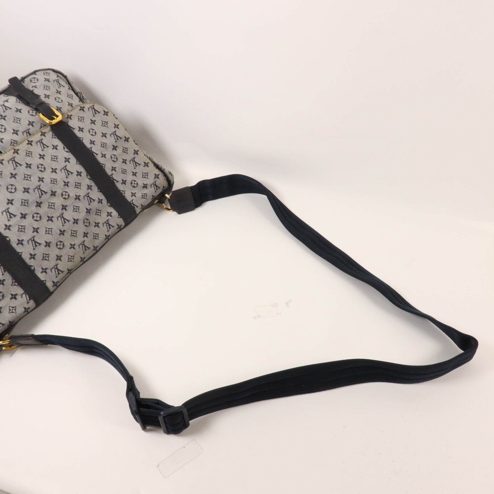LOUIS VUITTON Monogram Mini LinSac Maman肩背袋