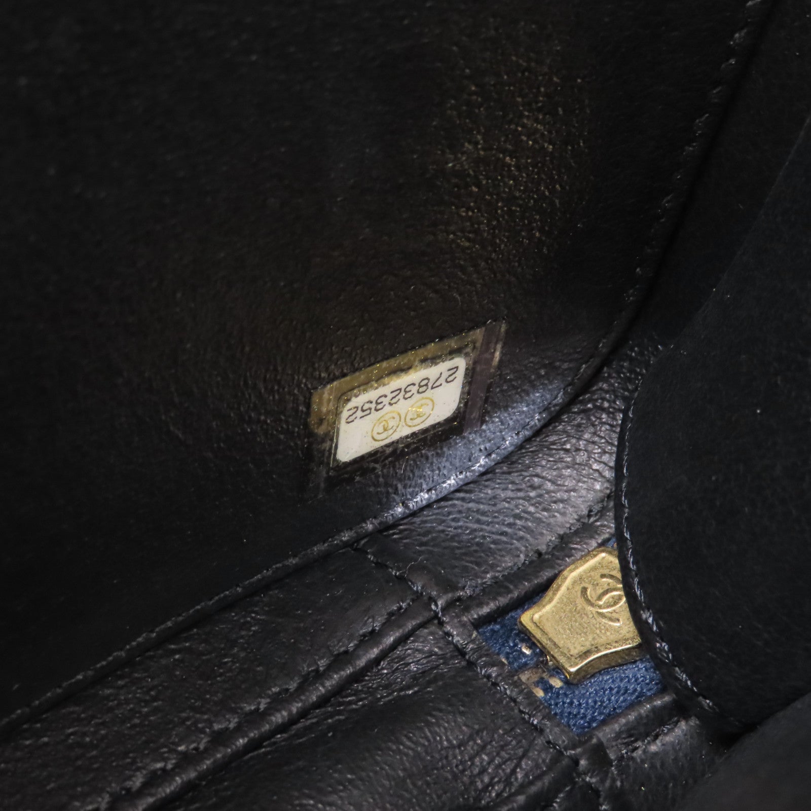 CHANEL Caviar皮革Vanity Case金扣手挽肩背兩用袋藍色