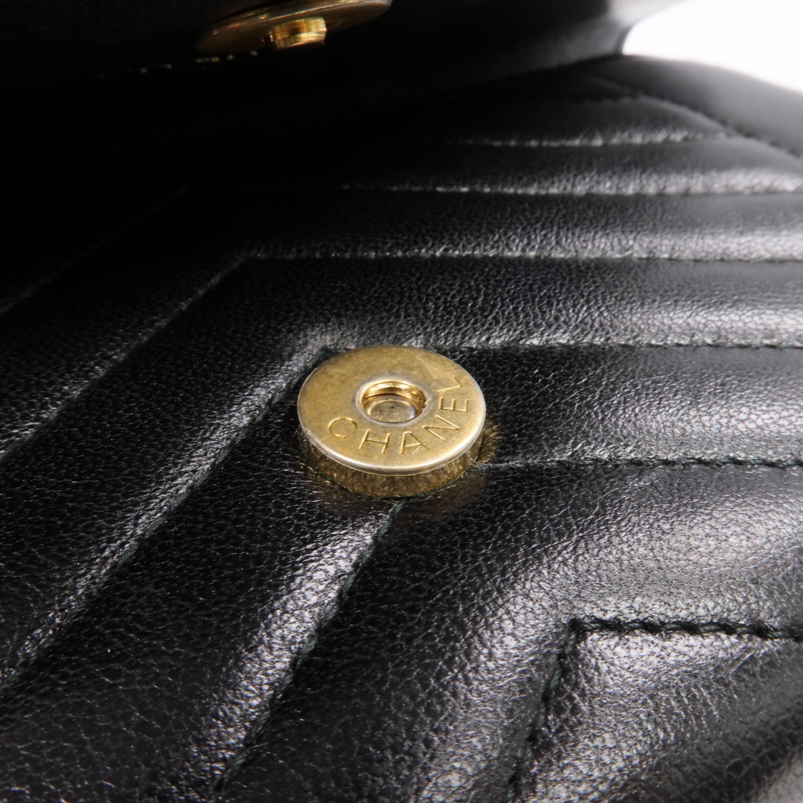 CHANEL 牛皮皮革Long Wallet金扣錢包