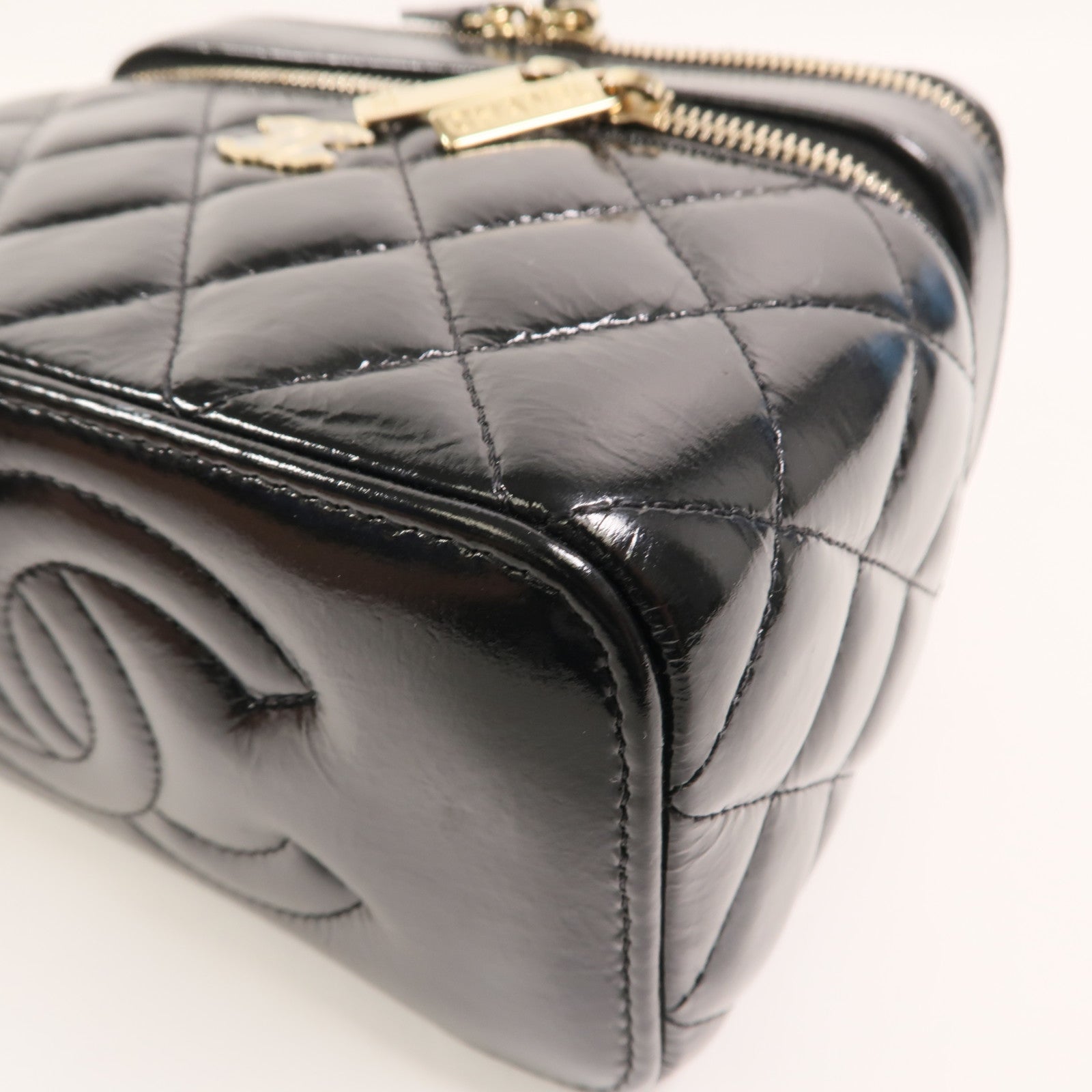 CHANEL 羊皮皮革Vanity Case鏈帶肩背袋