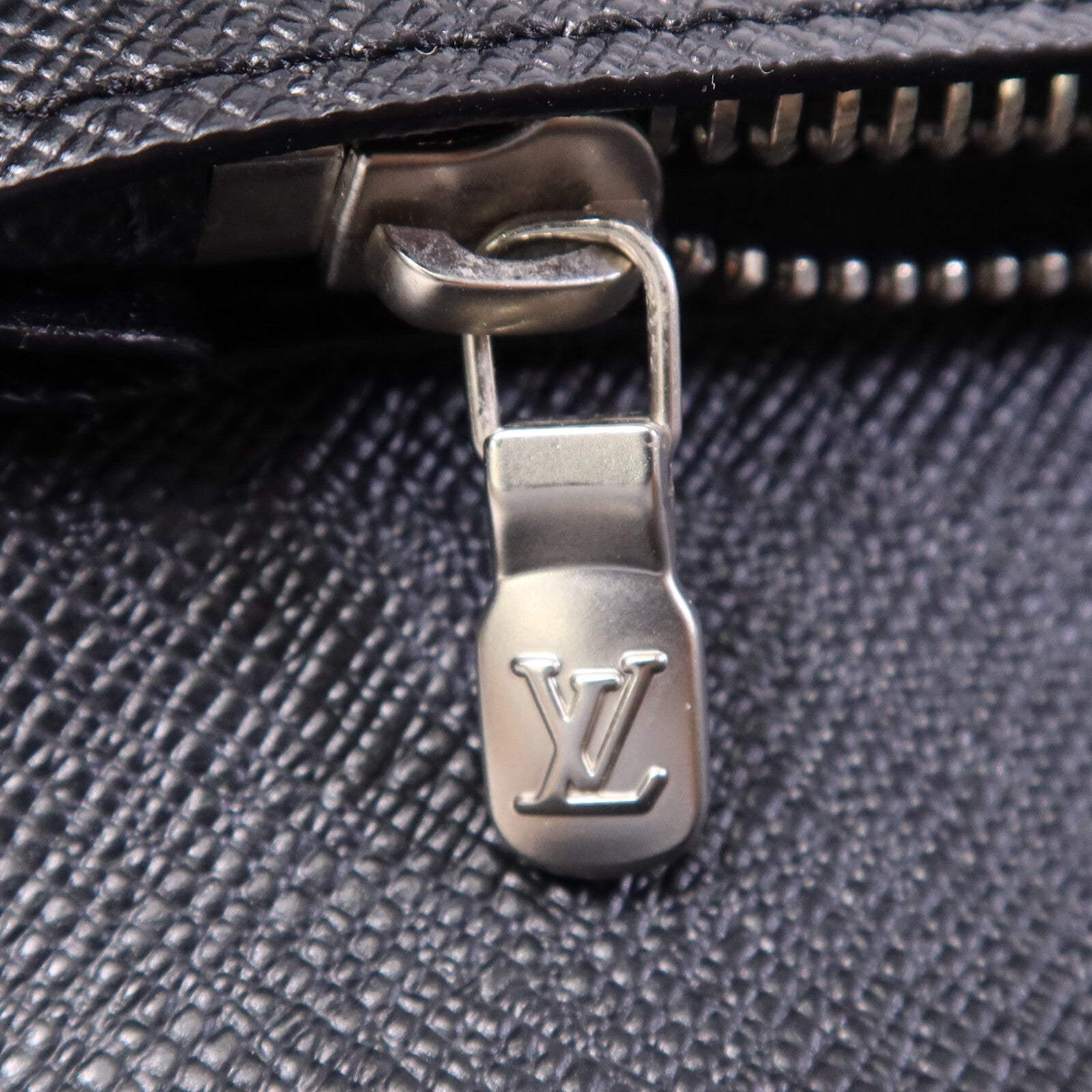 LOUIS VUITTON Damier Graphite Brazza銀扣長錢包