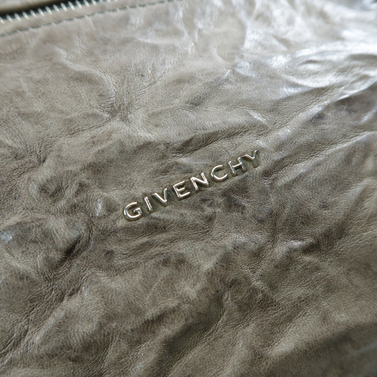 GIVENCHY 牛皮皮革2 Way Shoulder Bag銀扣手挽肩背兩用袋
