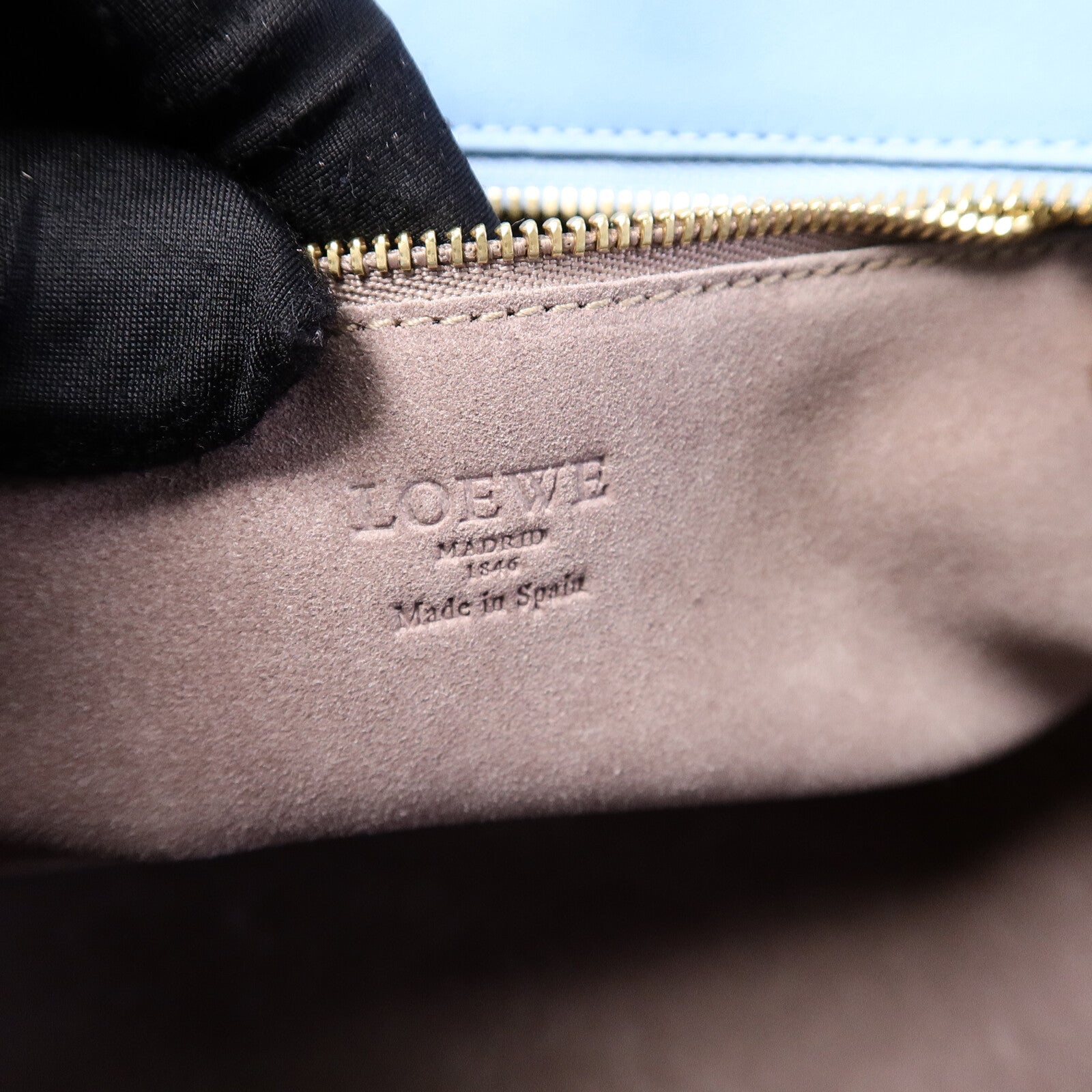 LOEWE 牛皮皮革Amazona手挽袋