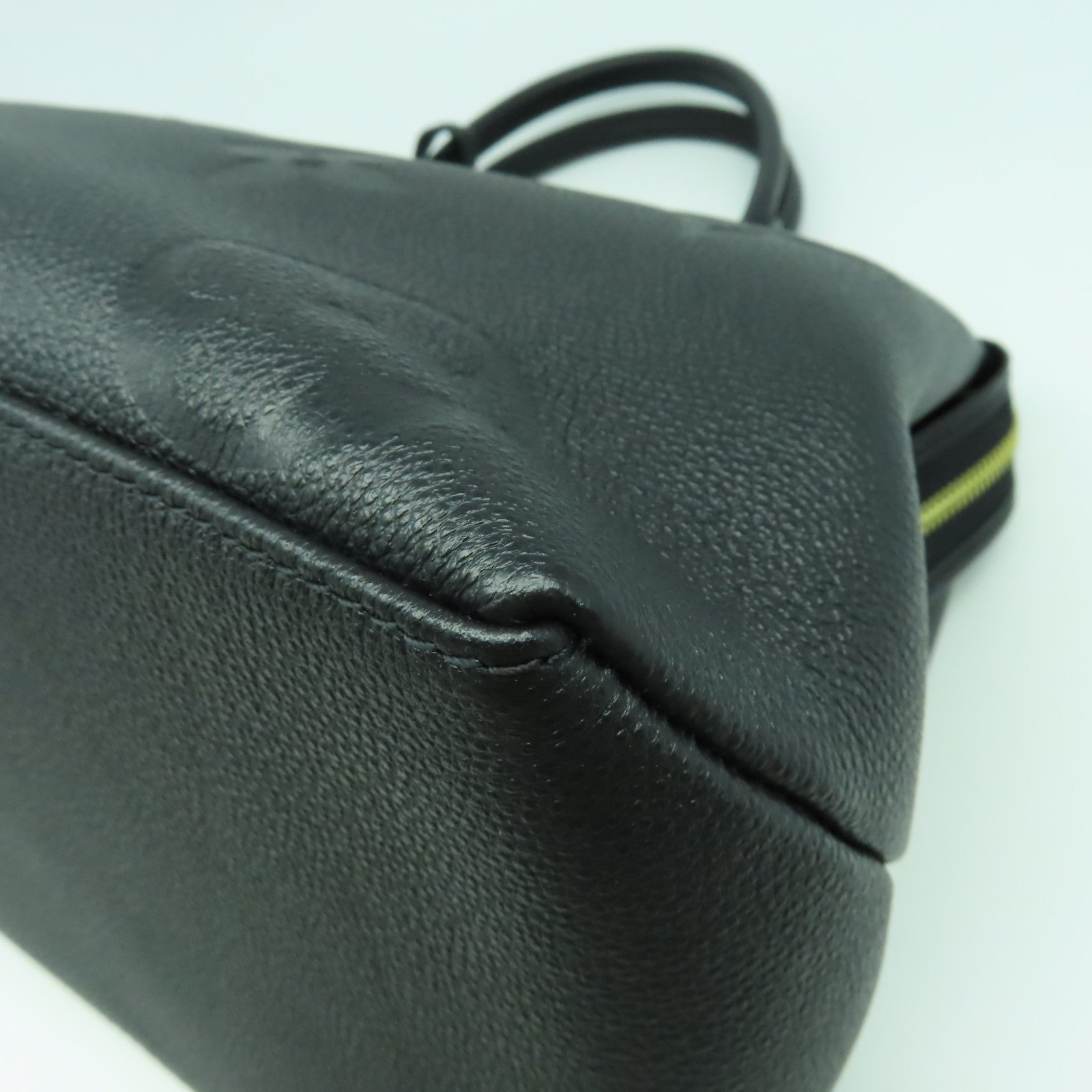 LOUIS VUITTON 【清倉大減價】Monogram Empreinte Grand Palais金扣手挽肩背兩用袋黑色