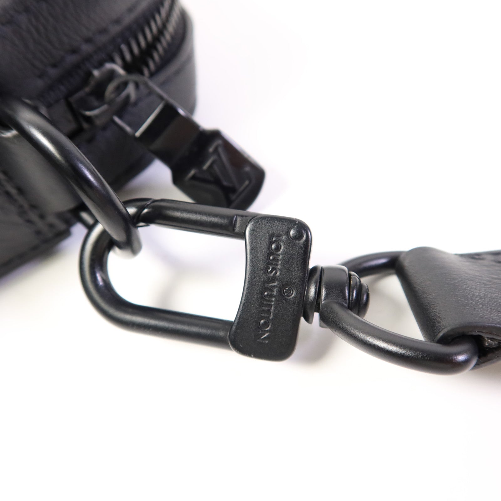 LOUIS VUITTON Monogram Shadow Trio Messenger肩背袋