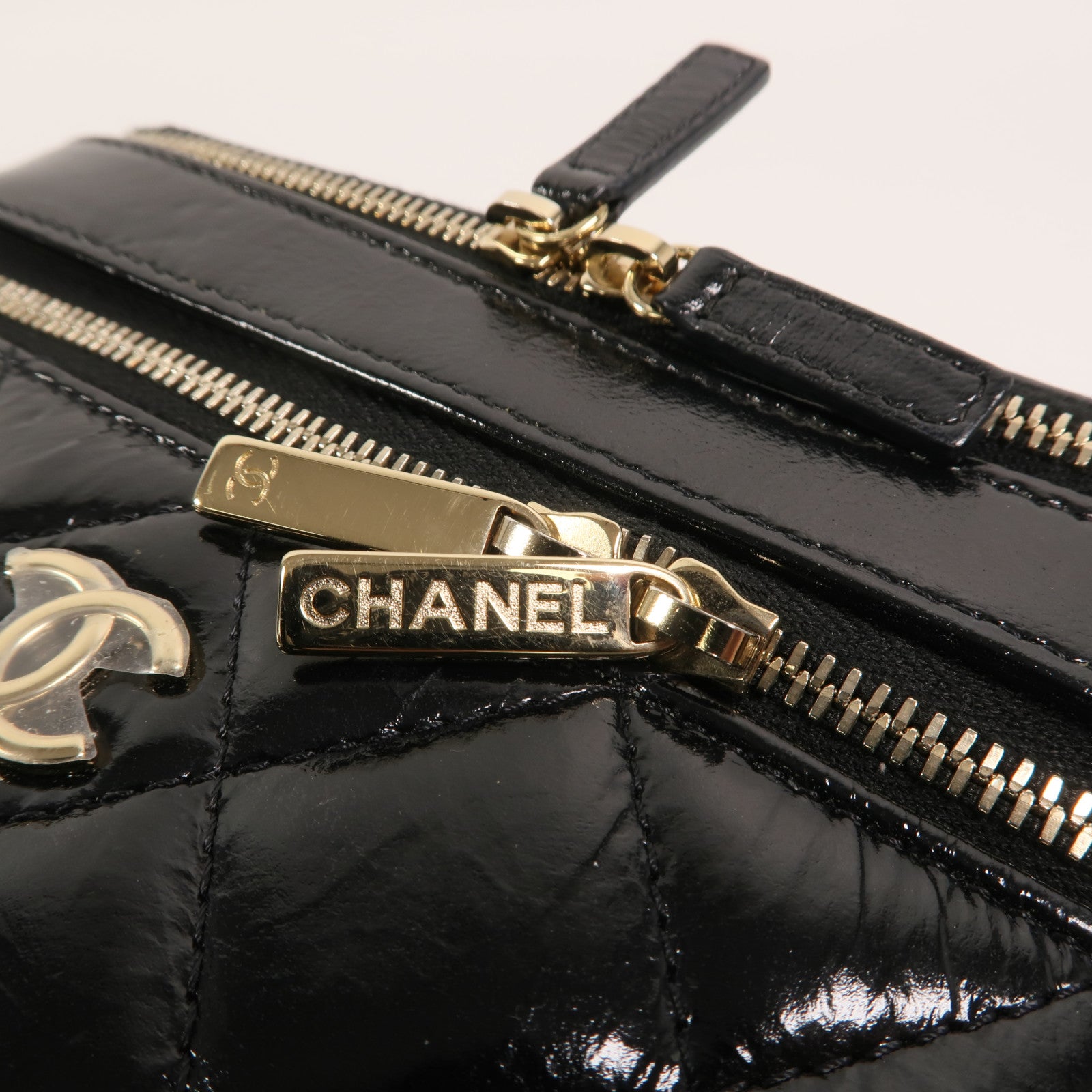 CHANEL 羊皮皮革Vanity Case鏈帶肩背袋