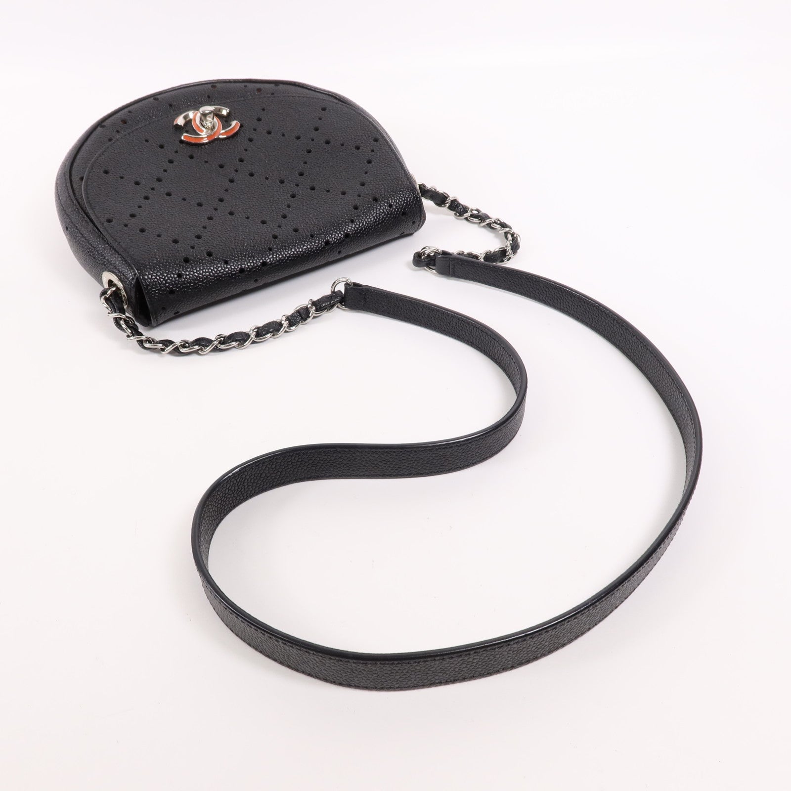 CHANEL 【激減優惠】牛皮皮革Shoulder Bag銀扣肩背袋