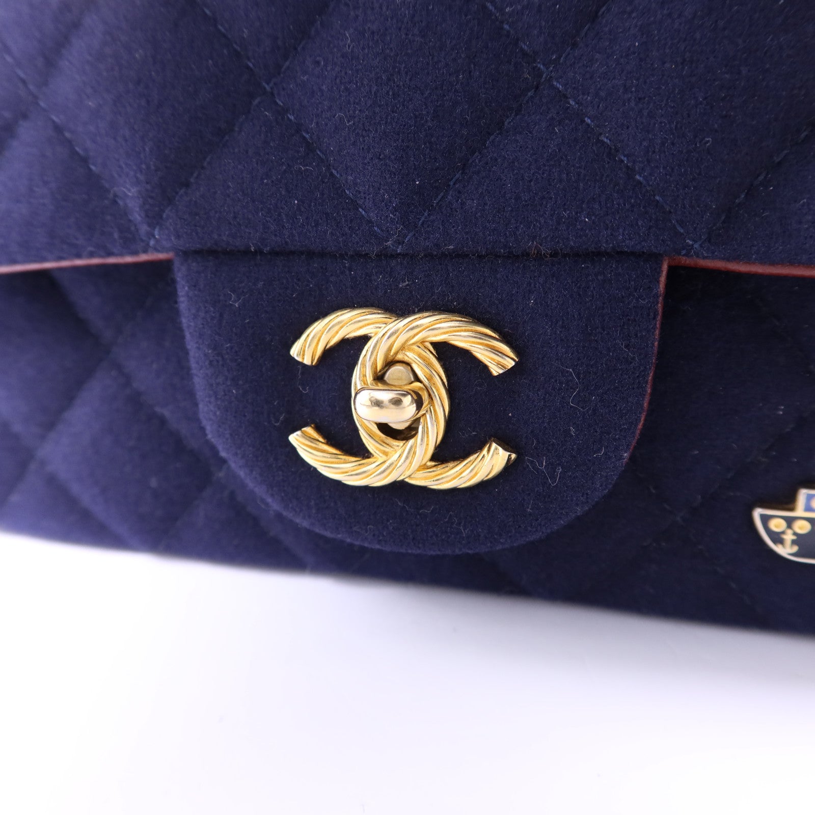 CHANEL 羊毛Paris Hamburg Charms Mini Flap Bag金扣鏈帶肩背袋