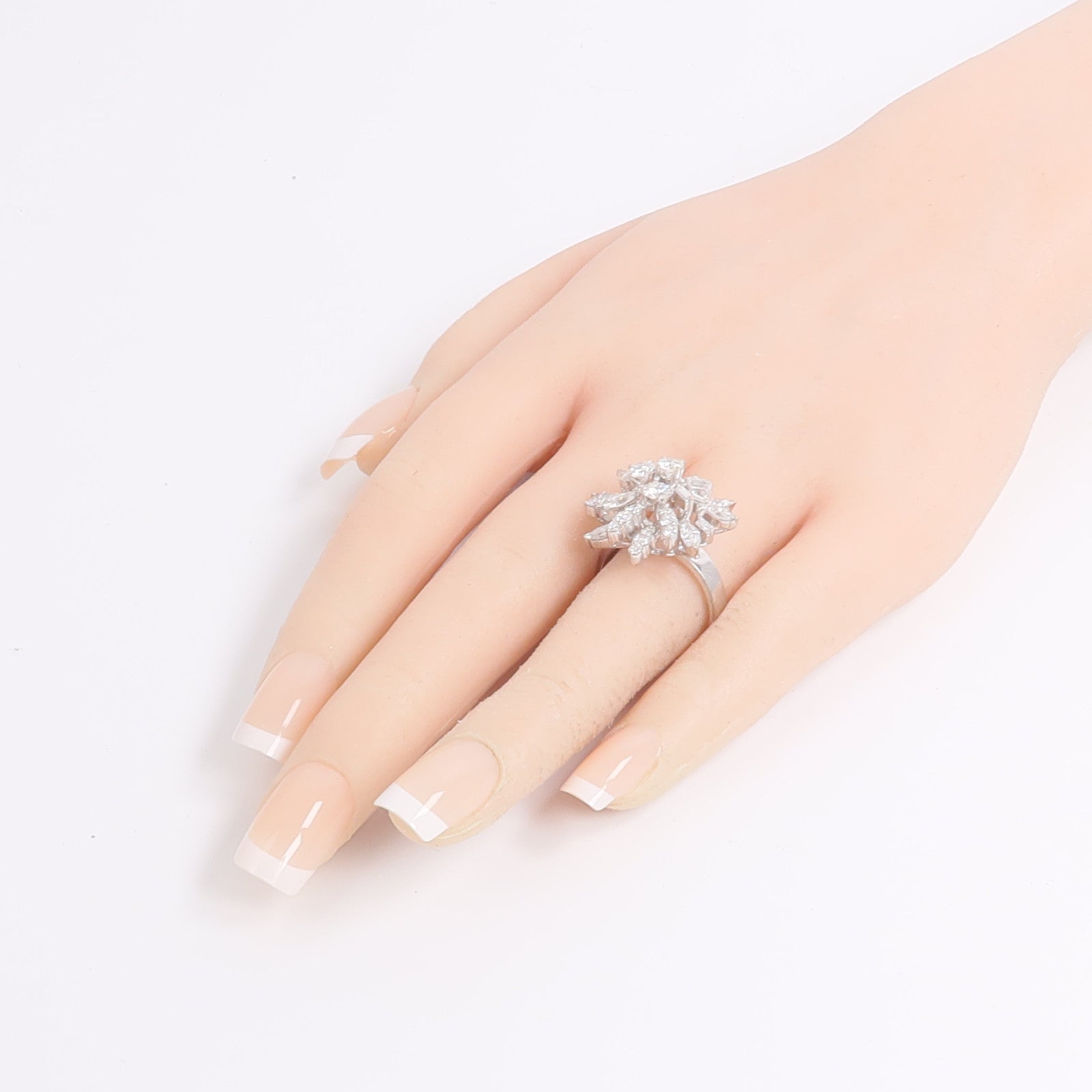 JEWELRY 18K白金Diamond Ring鑽石戒指