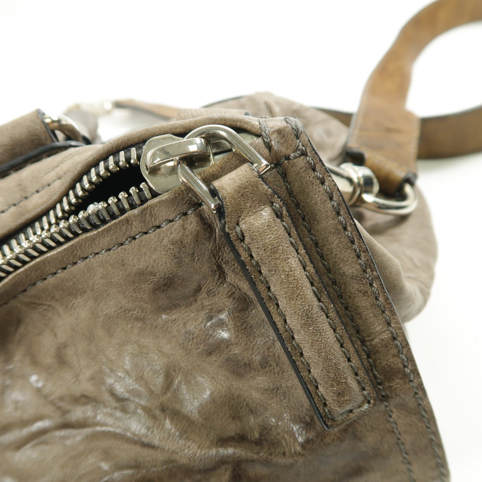 GIVENCHY 牛皮皮革2 Way Shoulder Bag銀扣手挽肩背兩用袋