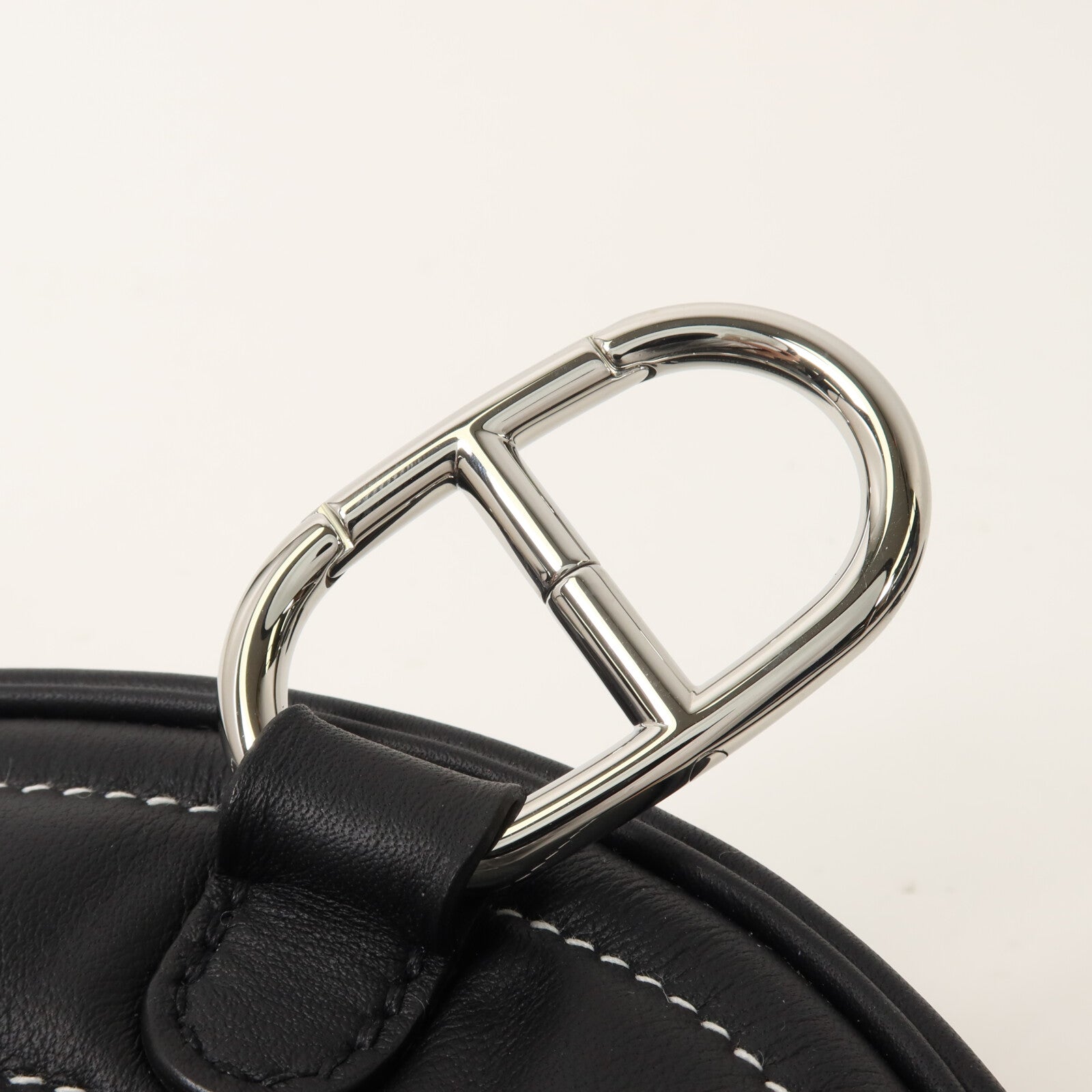 HERMES Swift皮革In The Loop肩背袋Noir