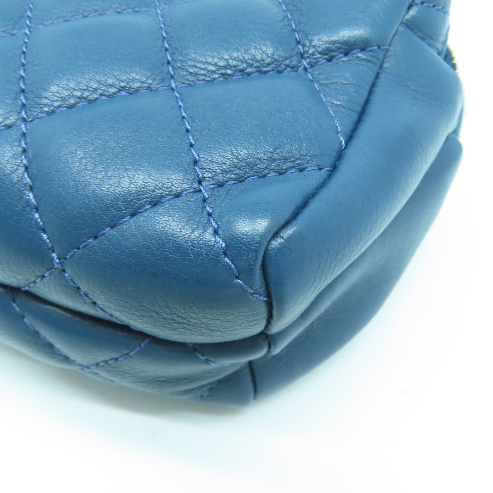 CHANEL 【激減優惠】菱格牛皮皮革Waist Bag金扣腰包藍色
