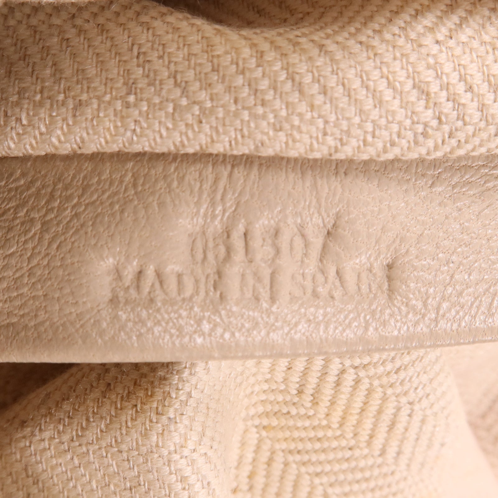 LOEWE 皮革Bounce Bag銀扣手挽肩背兩用袋