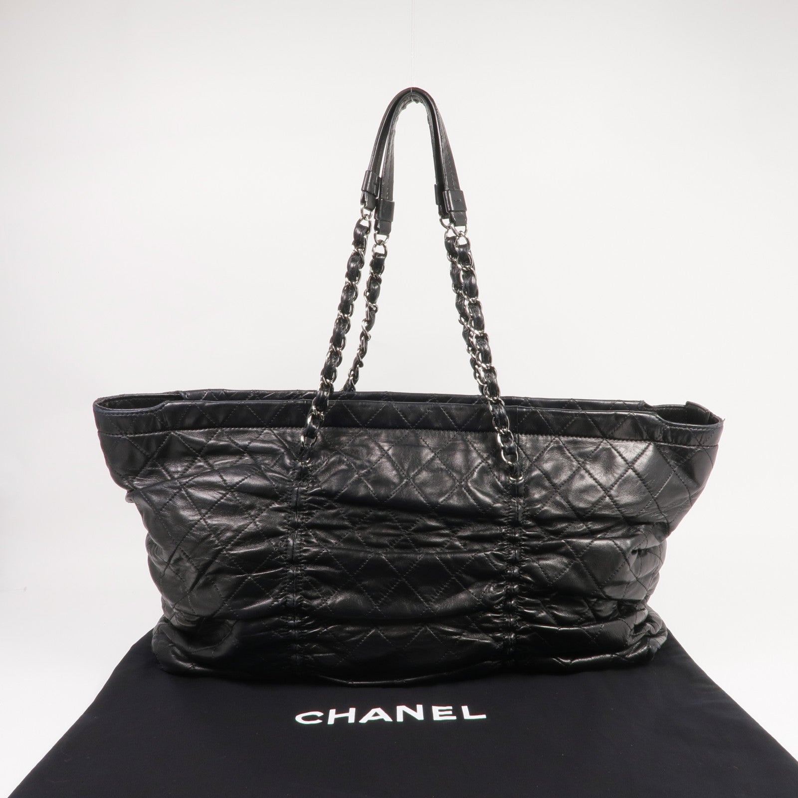 CHANEL 羊皮皮革Sharpei Tote銀扣手挽袋